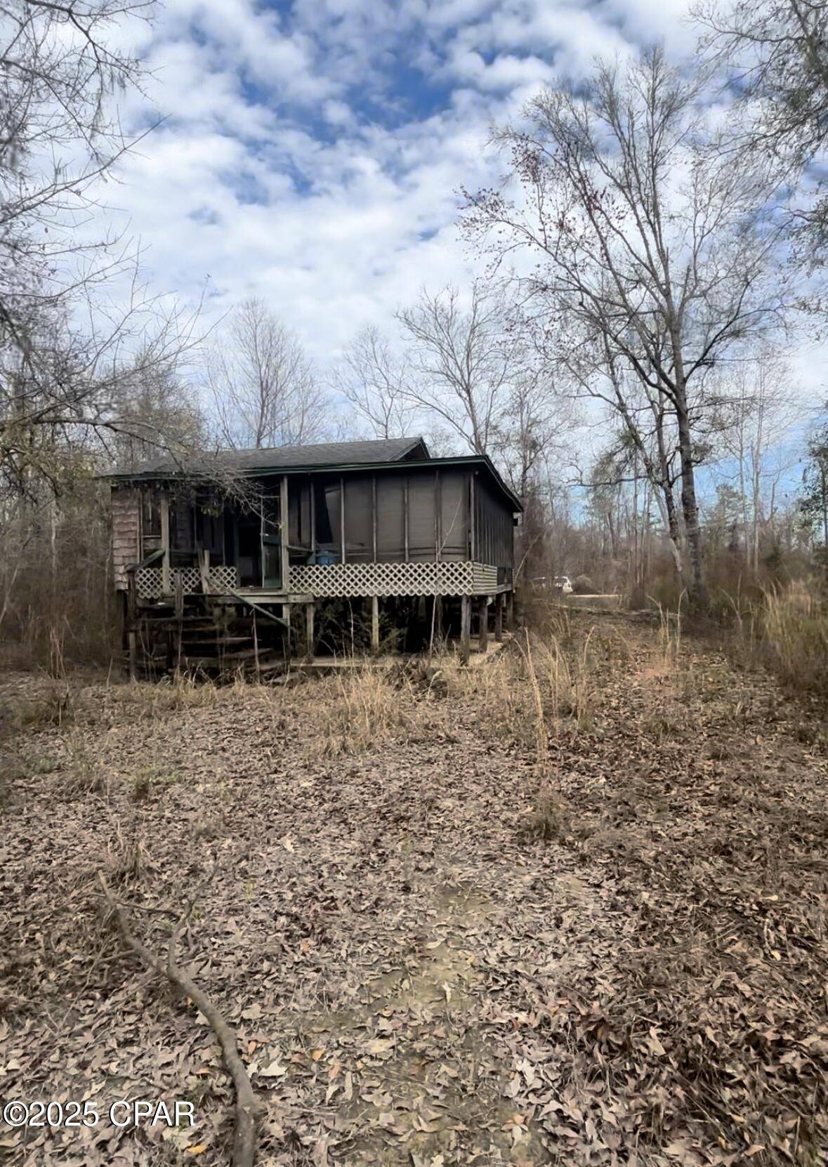 Wewahitchka, FL 32465,151 Elm ST