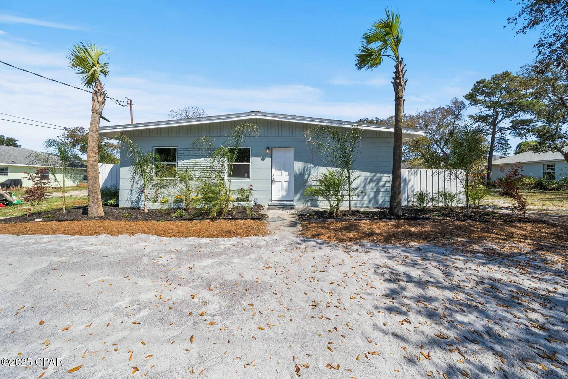 Panama City Beach, FL 32413,604 Sea Breeze DR