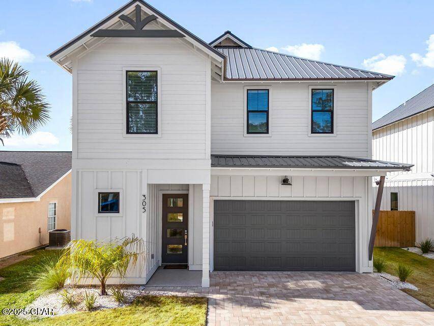 Panama City Beach, FL 32413,305 Palm Beach DR