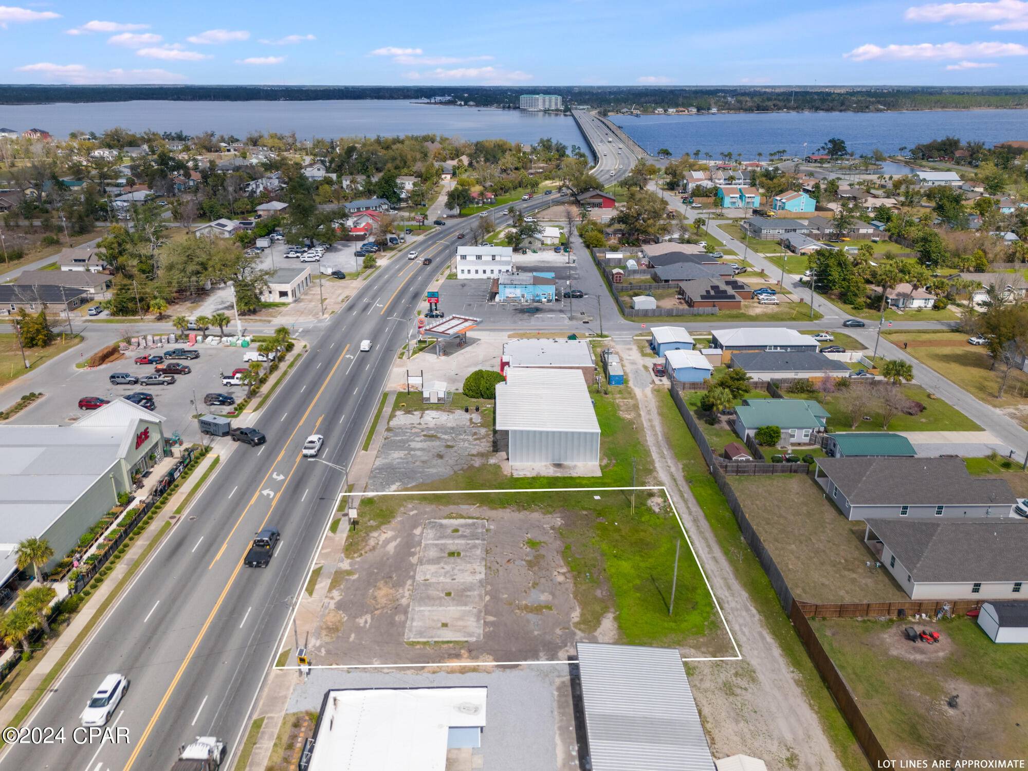 Lynn Haven, FL 32444,523 Ohio AVE