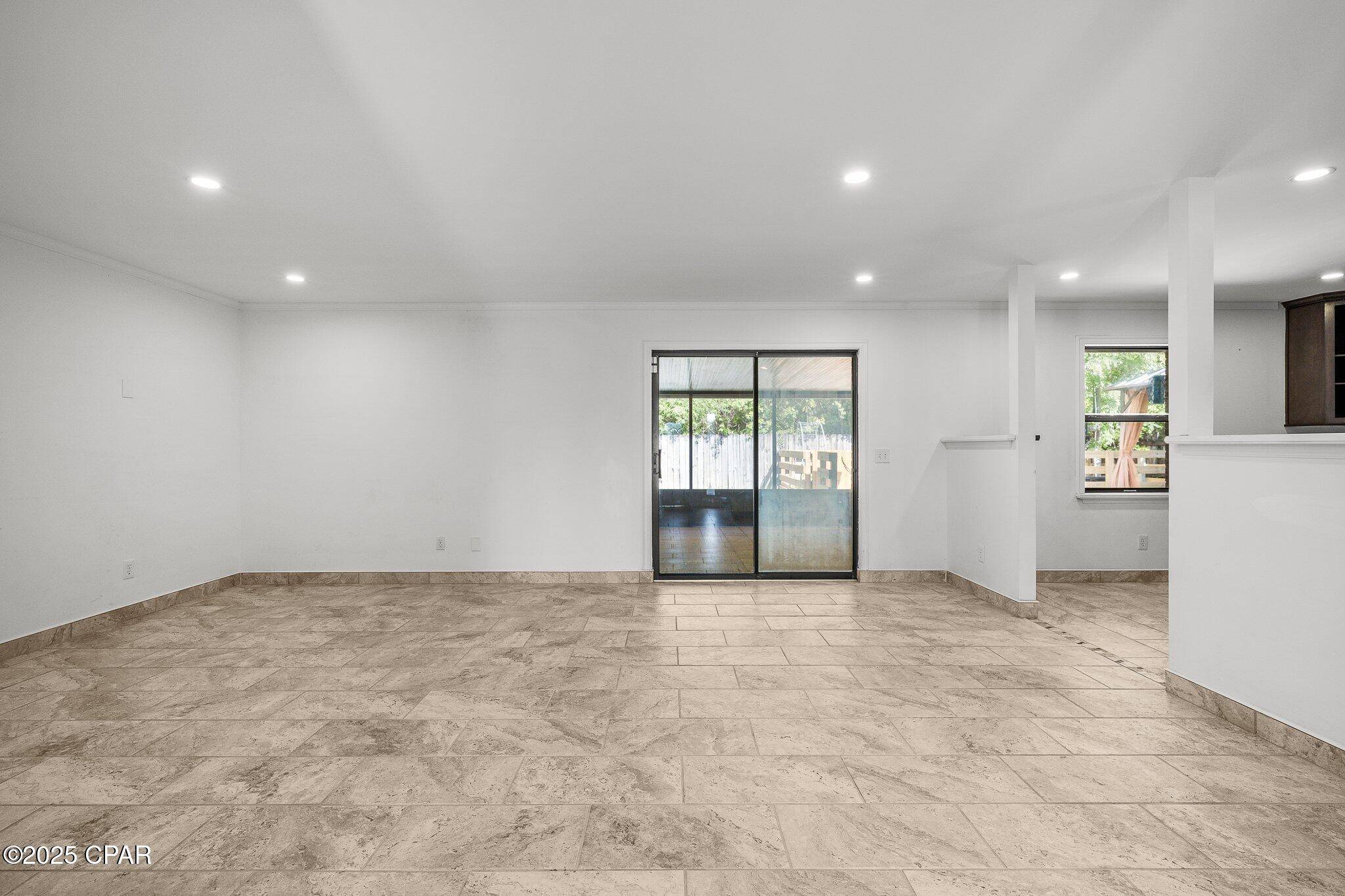Lynn Haven, FL 32444,2745 Ravenwood CT
