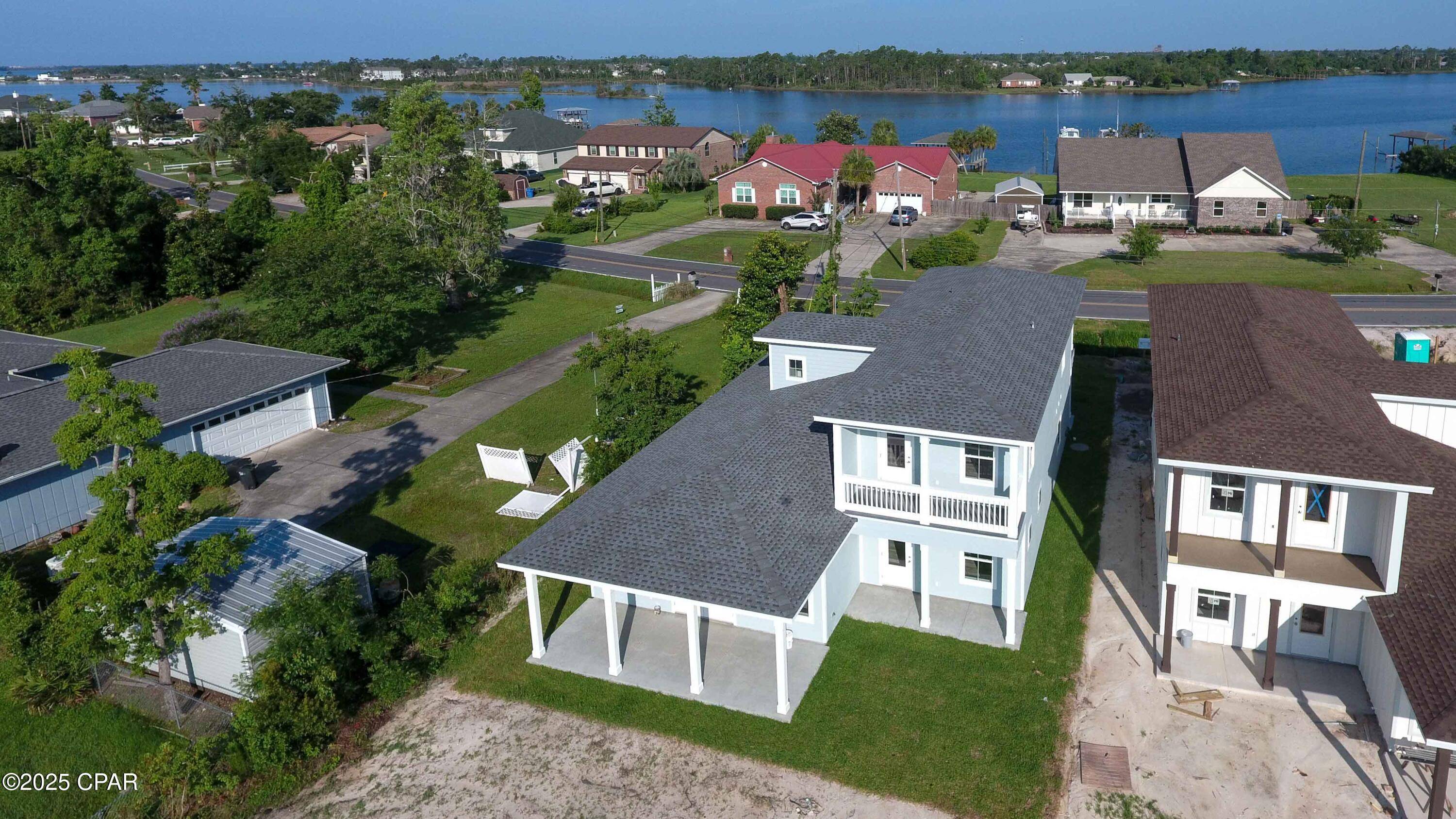 Panama City, FL 32404,915 Plantation DR