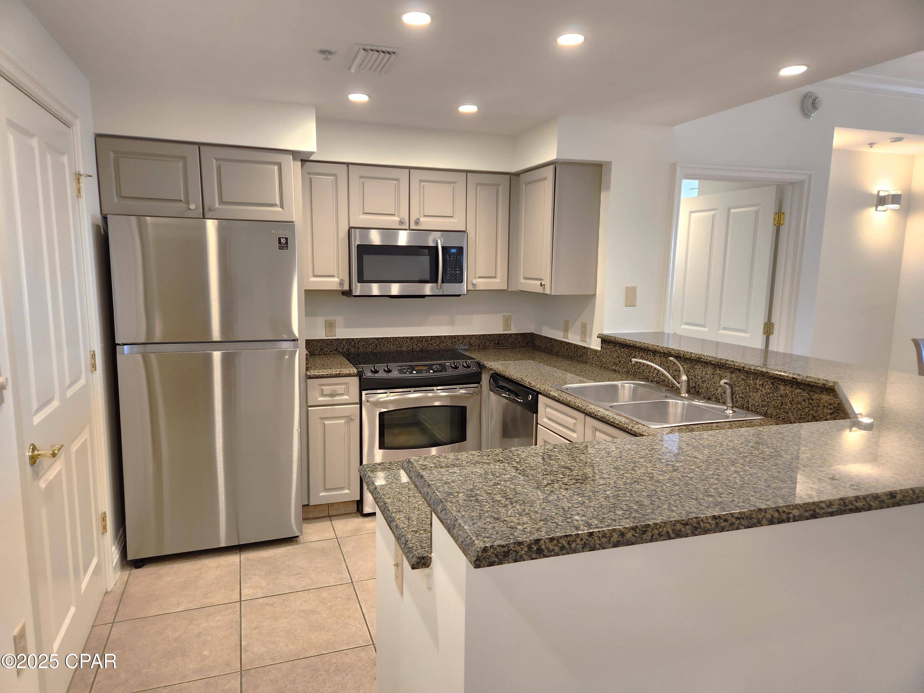 Panama City, FL 32408,4050 Marriott DR #3507