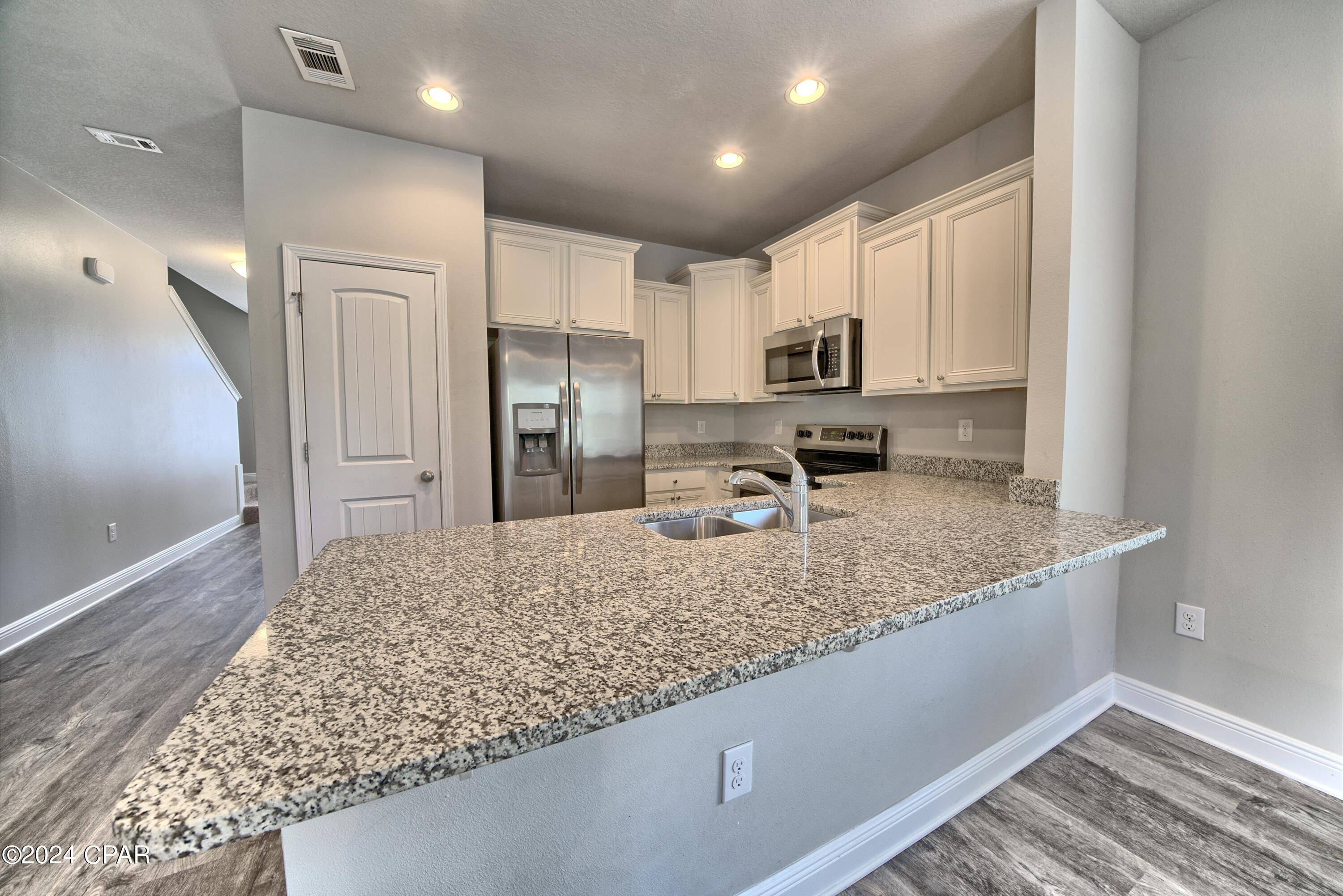 Santa Rosa Beach, FL 32459,89 Crossing LN #A