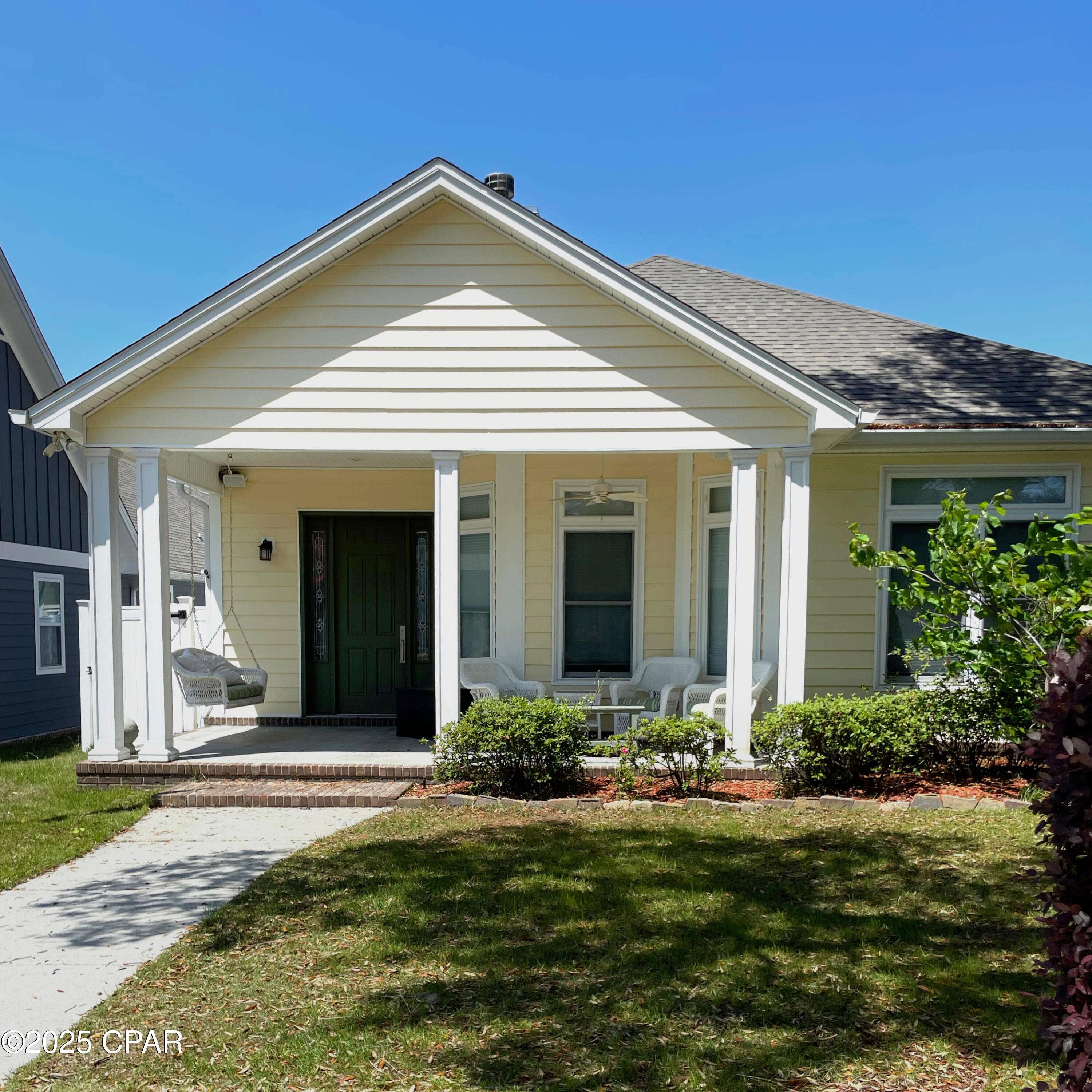 Panama City, FL 32404,4004 Riverside DR