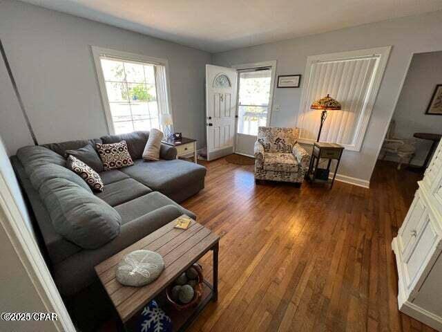 Panama City, FL 32401,124 N Harris AVE