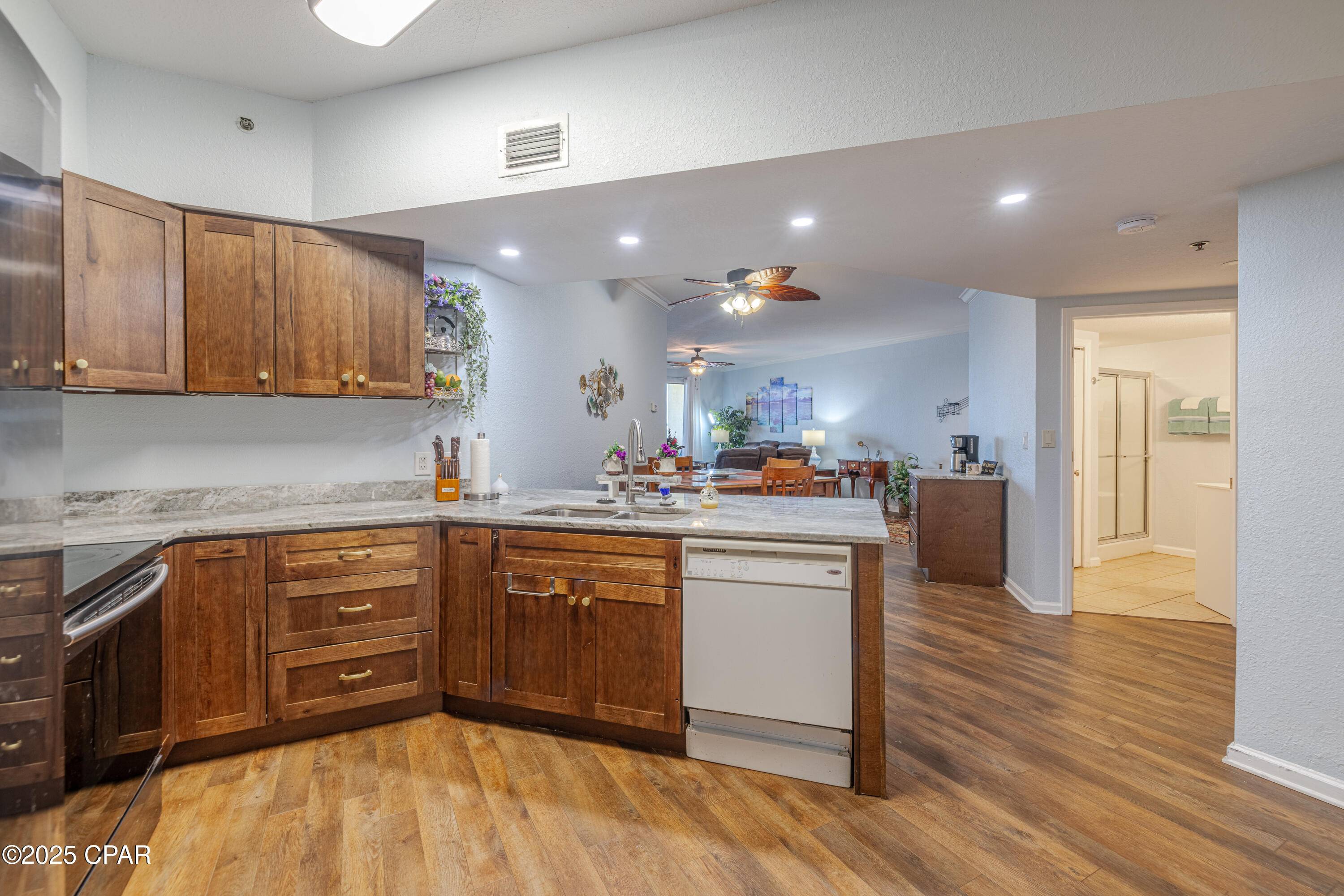 Panama City Beach, FL 32407,6500 Bridge Water WAY #102