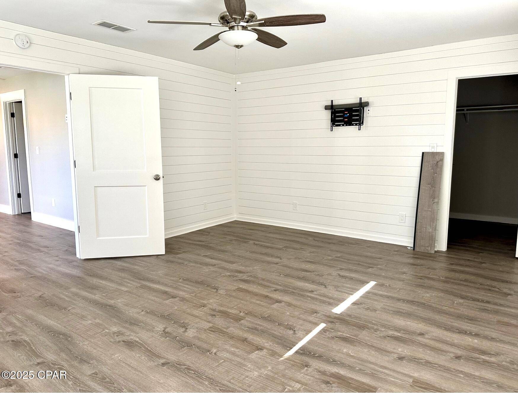 Panama City Beach, FL 32413,13909 Pelican AVE
