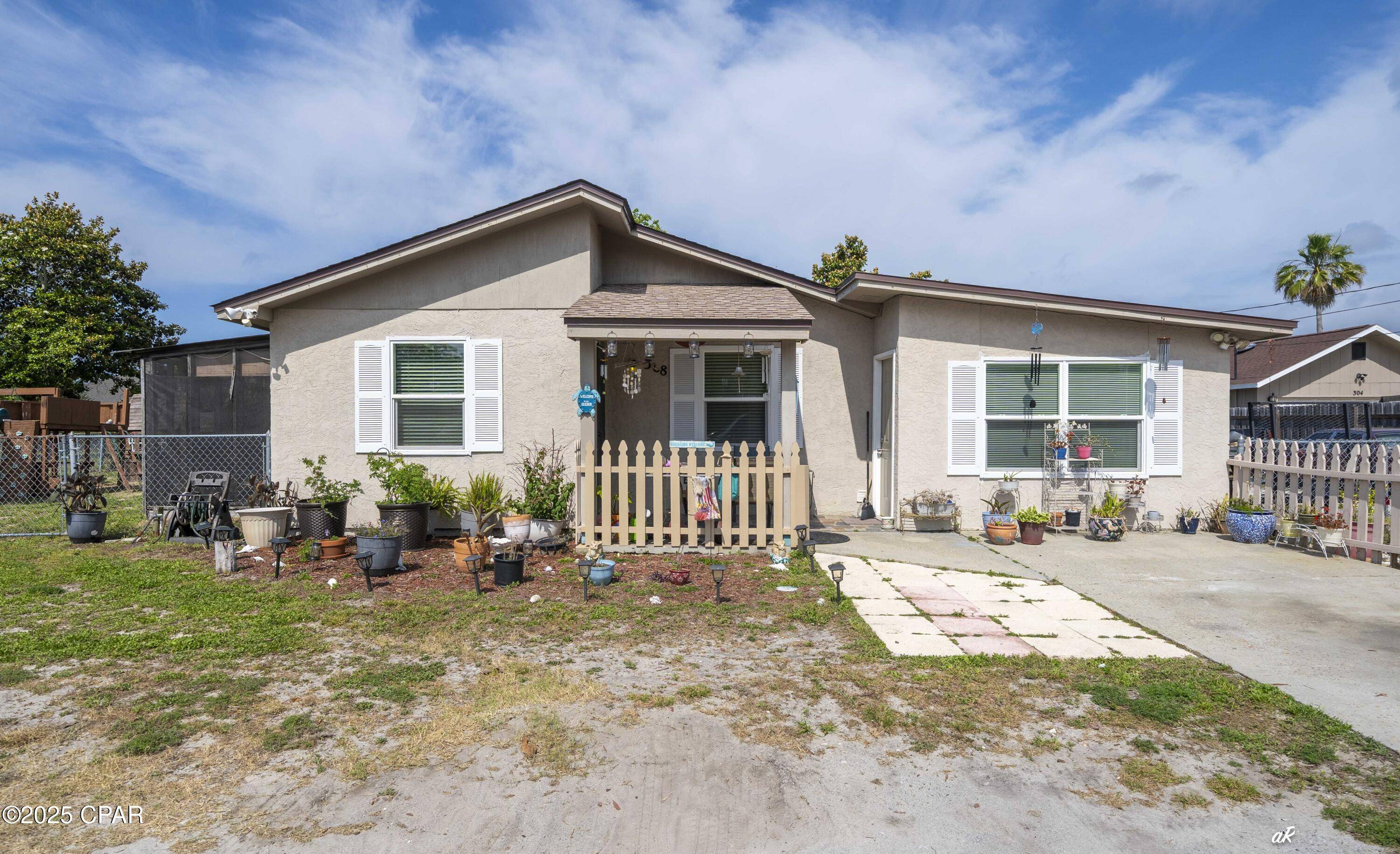 Panama City Beach, FL 32407,308 Dogwood ST