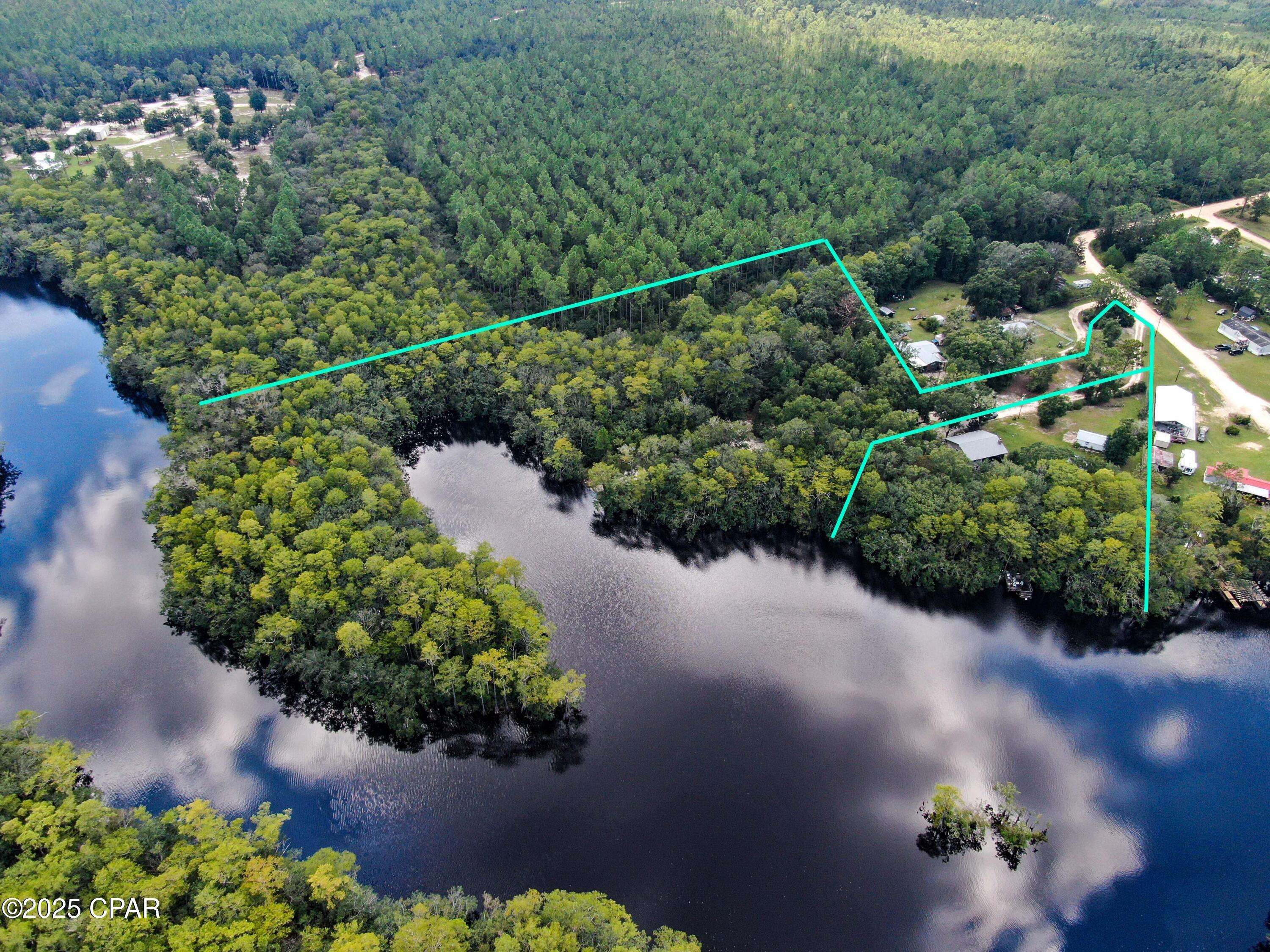 Ebro, FL 32437,11413 Church RD