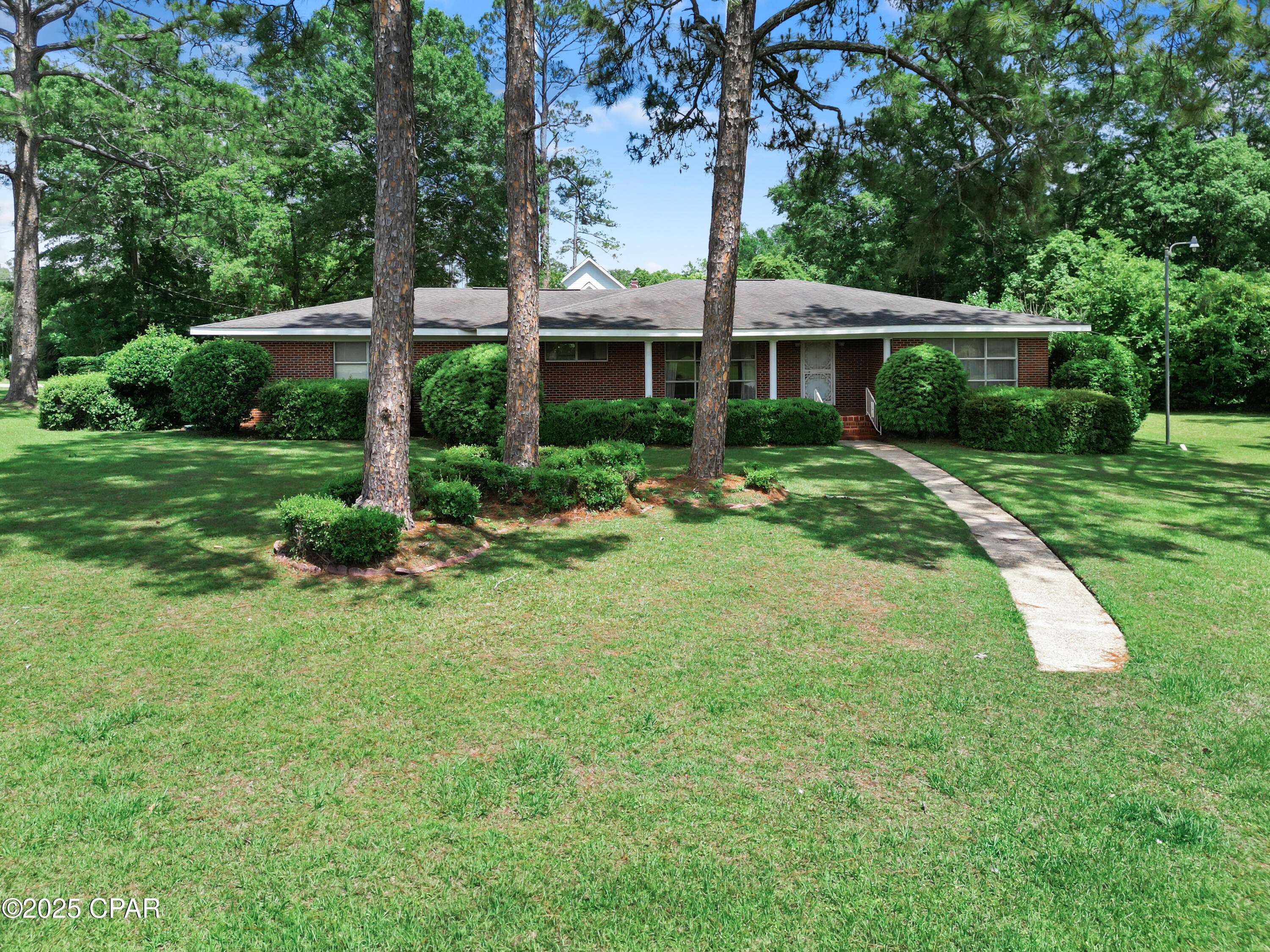 Graceville, FL 32440,5370 Cherry ST