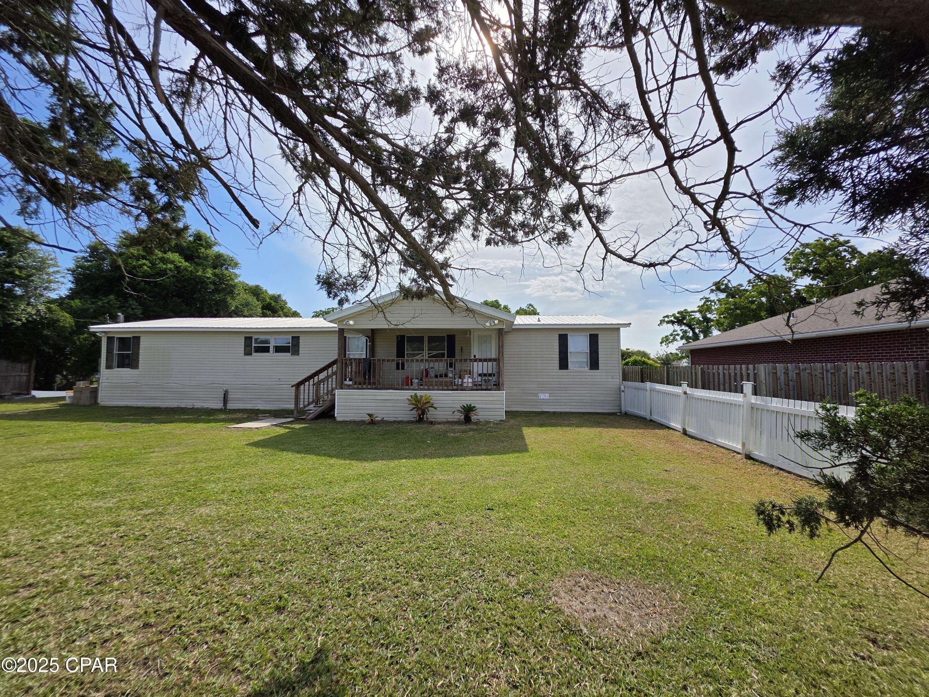 Panama City, FL 32405,2920 Syracuse AVE