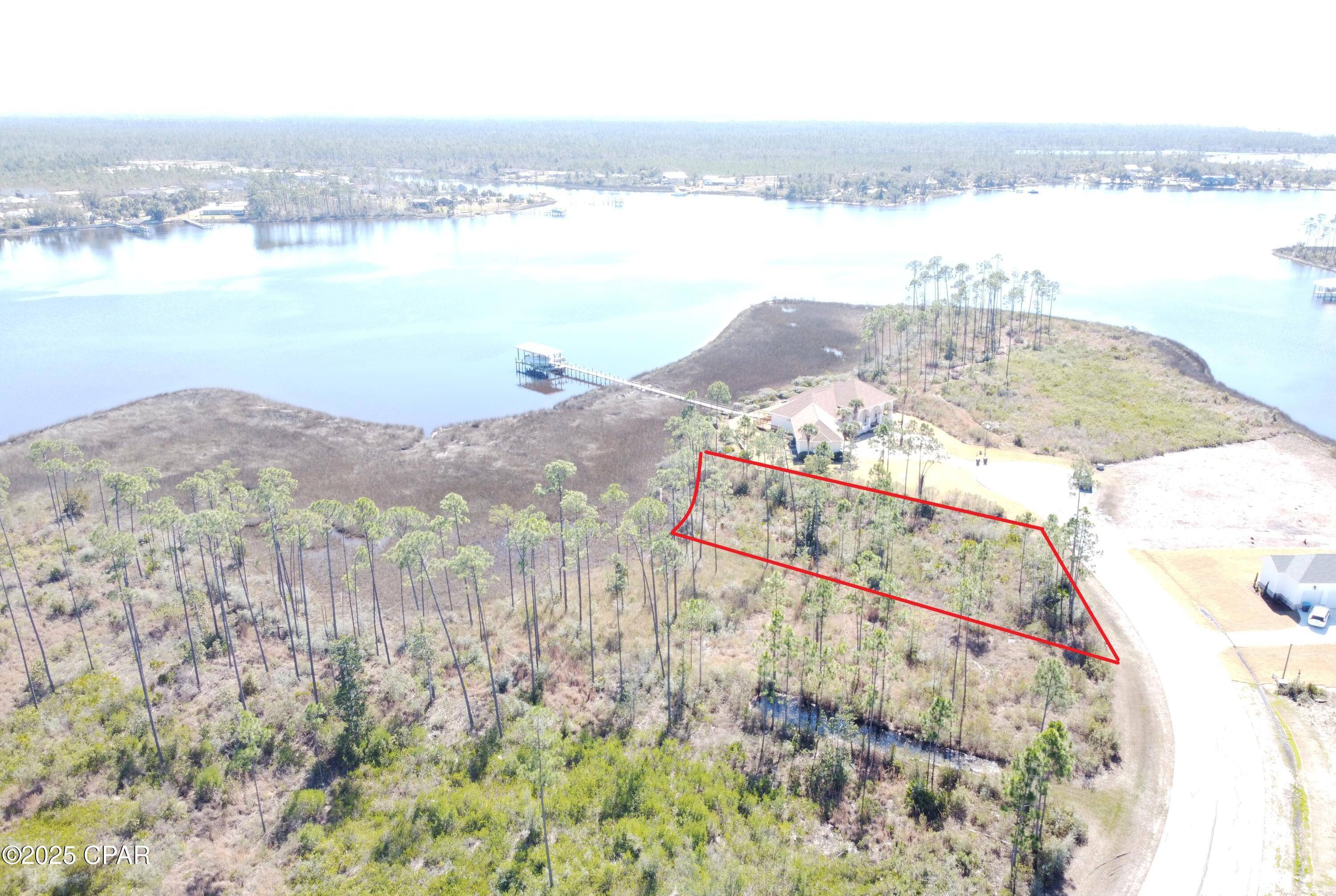 Panama City, FL 32404,711 Island CT