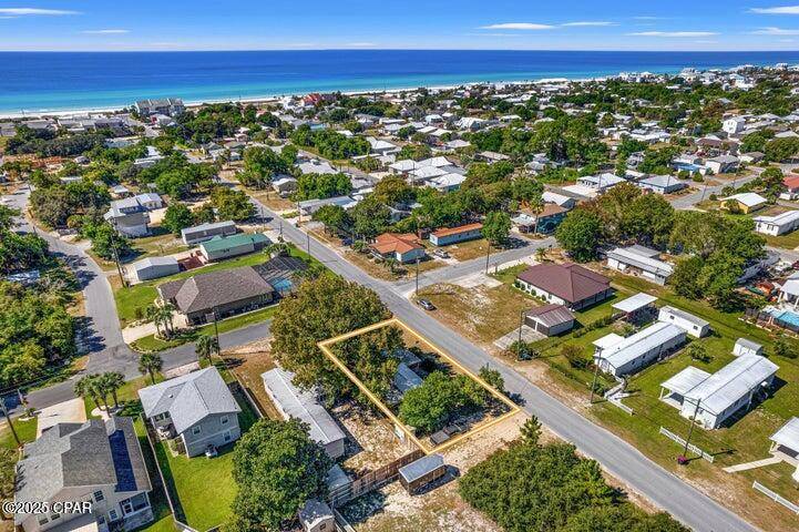 Panama City Beach, FL 32413,304 Toledo PL