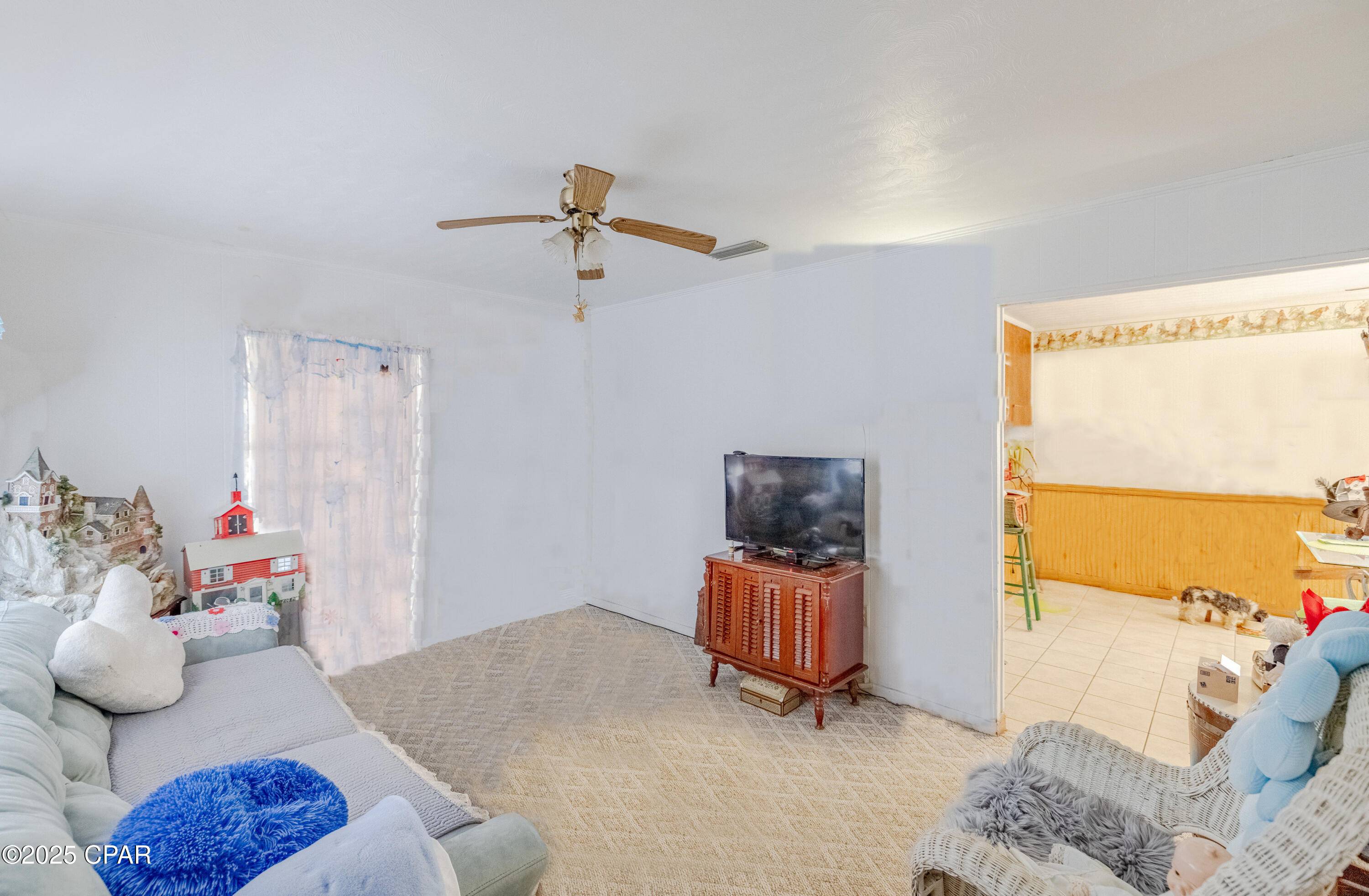 Chipley, FL 32428,540 4th ST