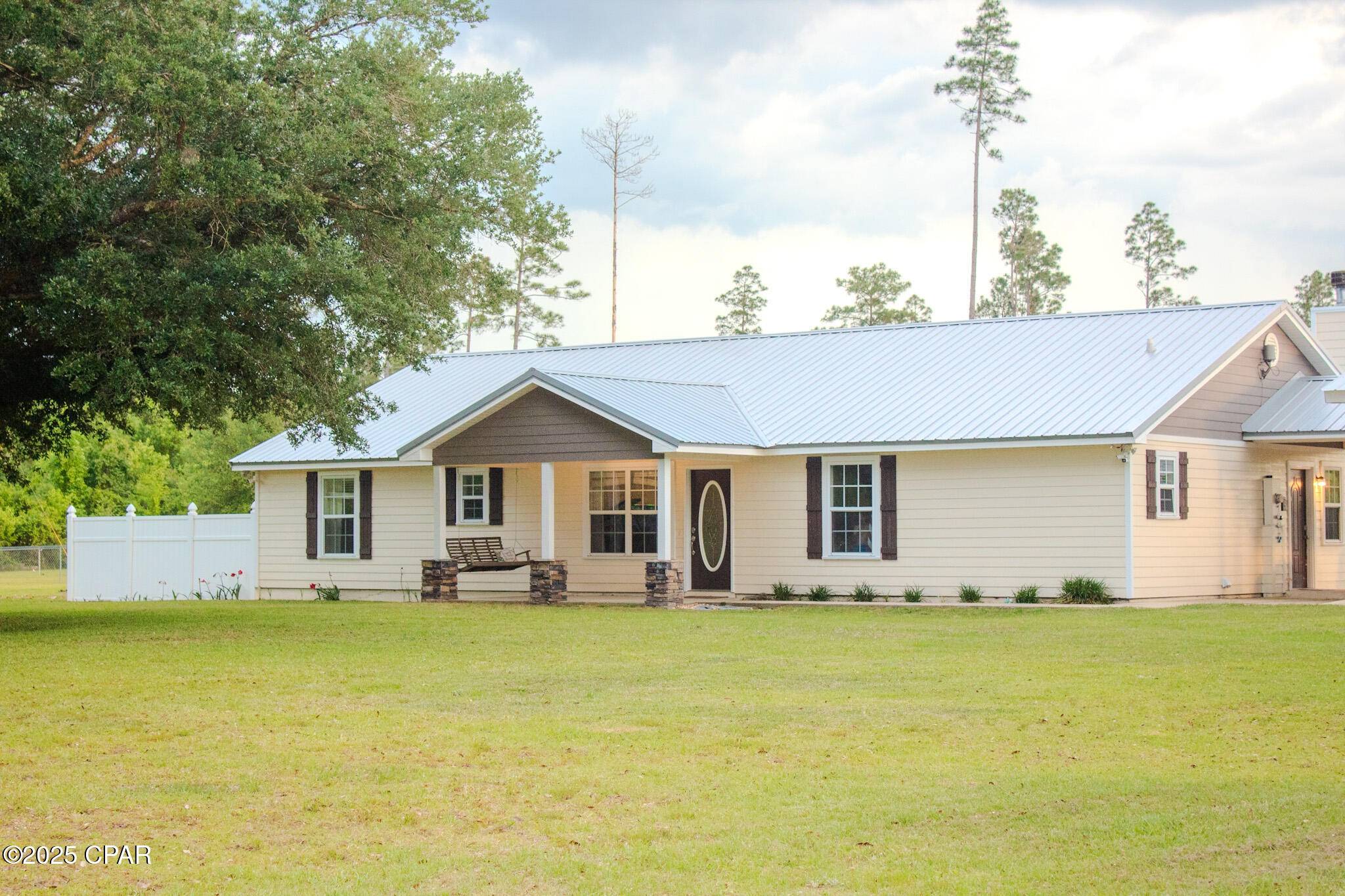 Cottondale, FL 32431,2281 Seay RD