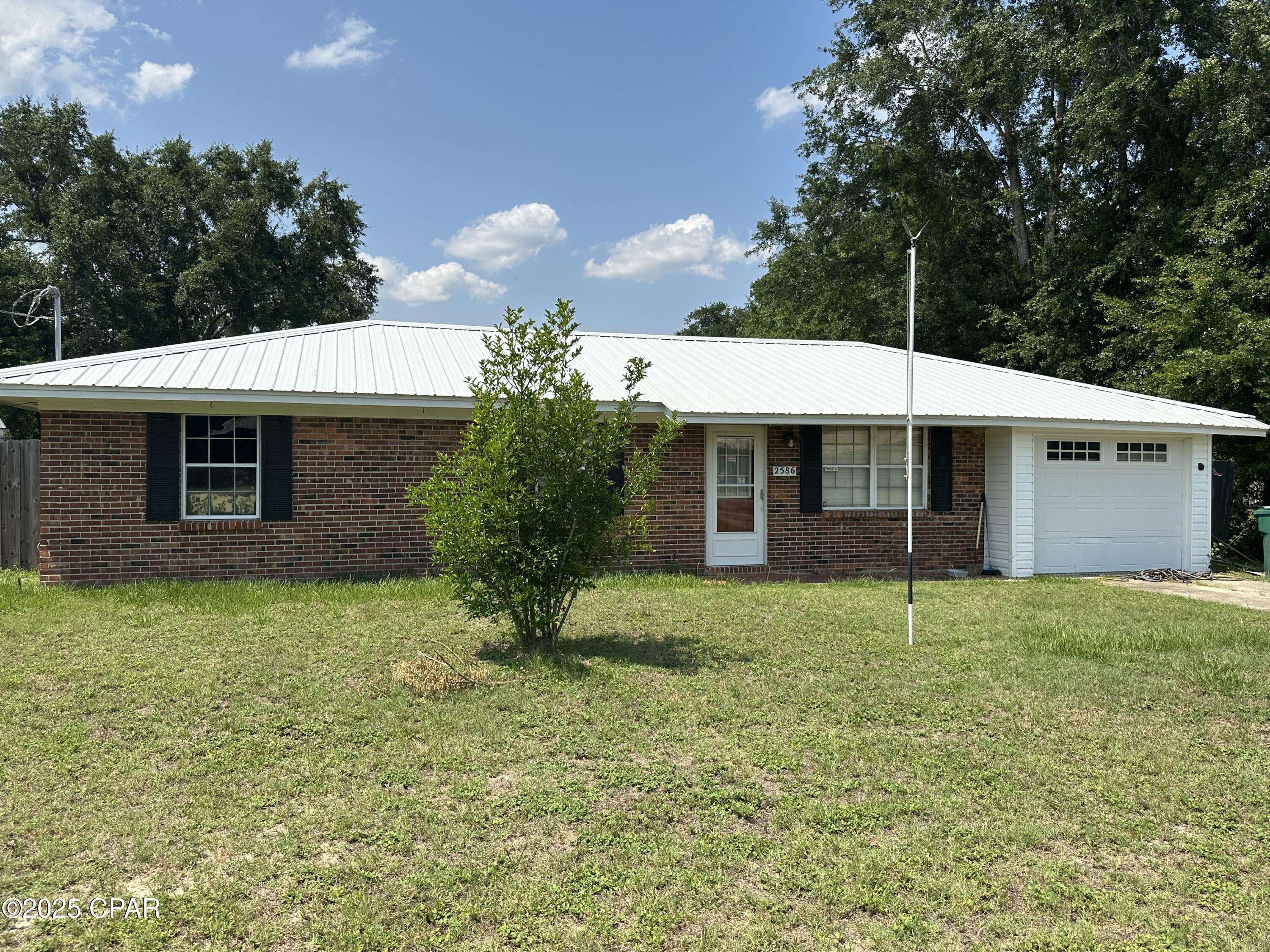 Cottondale, FL 32431,2586 Mckinnon ST