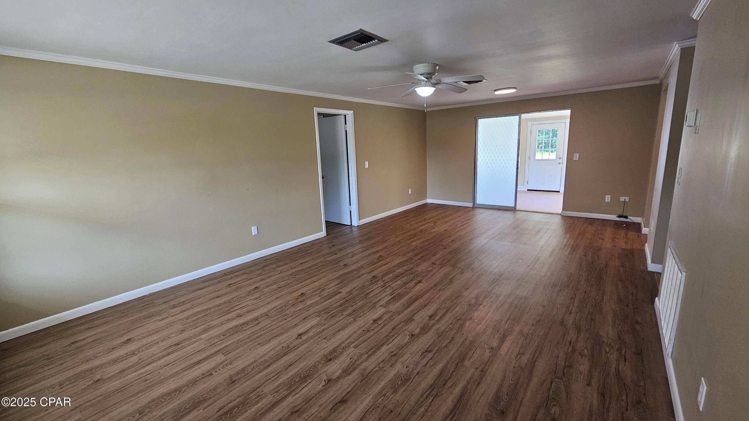 Chipley, FL 32428,4054 Fairbanks DR