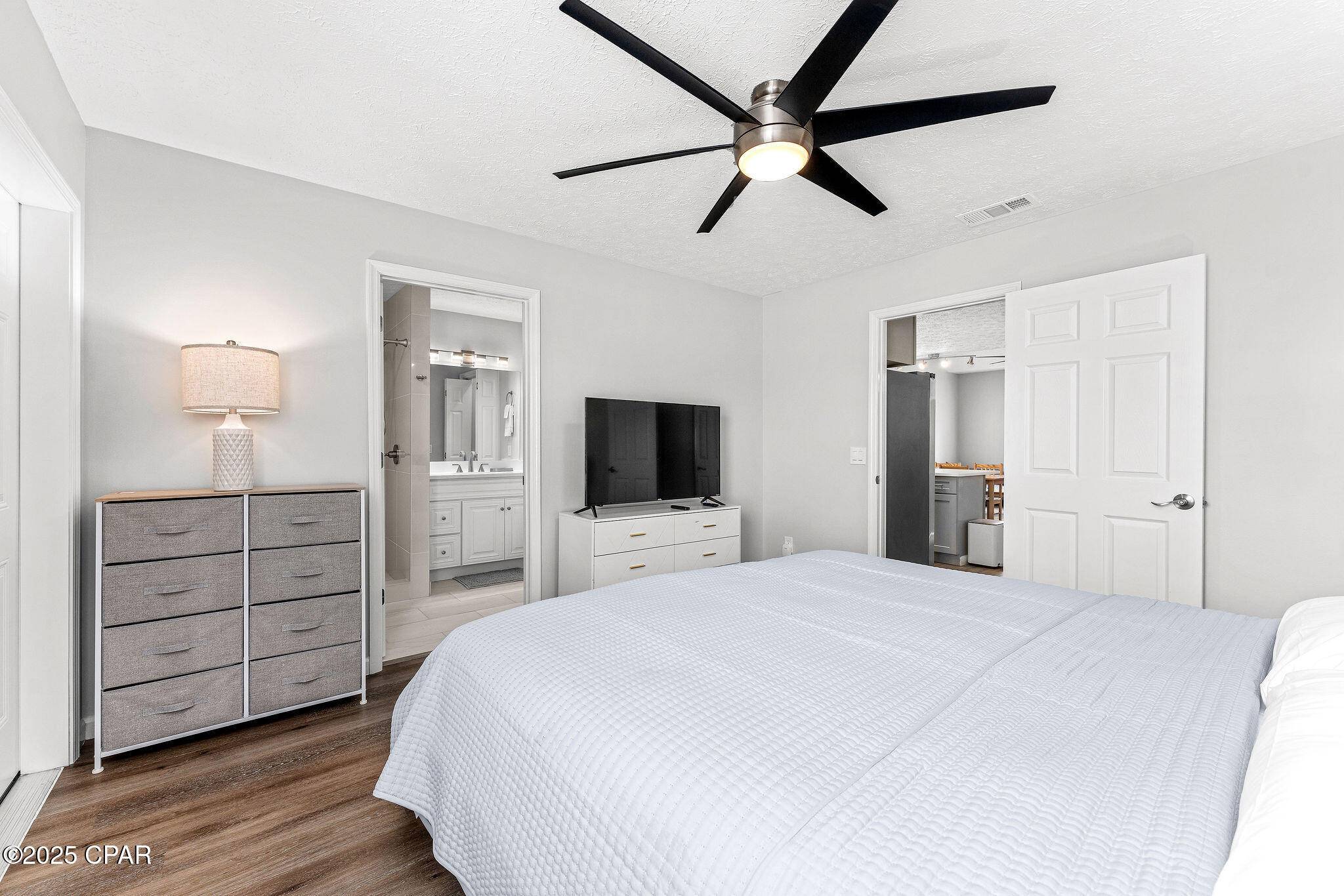 Panama City Beach, FL 32407,190 White Cap WAY