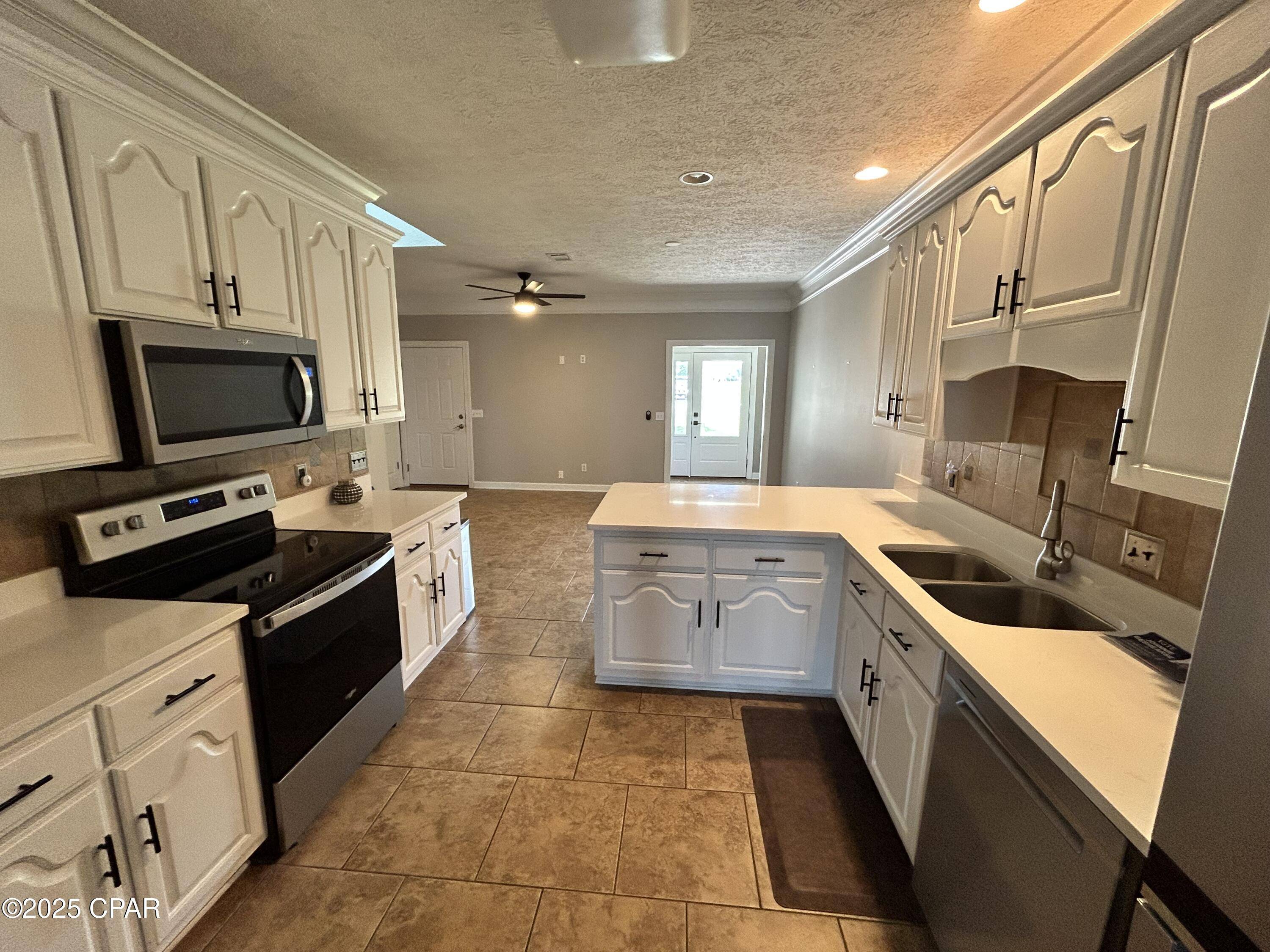 Lynn Haven, FL 32444,2908 Country Club DR