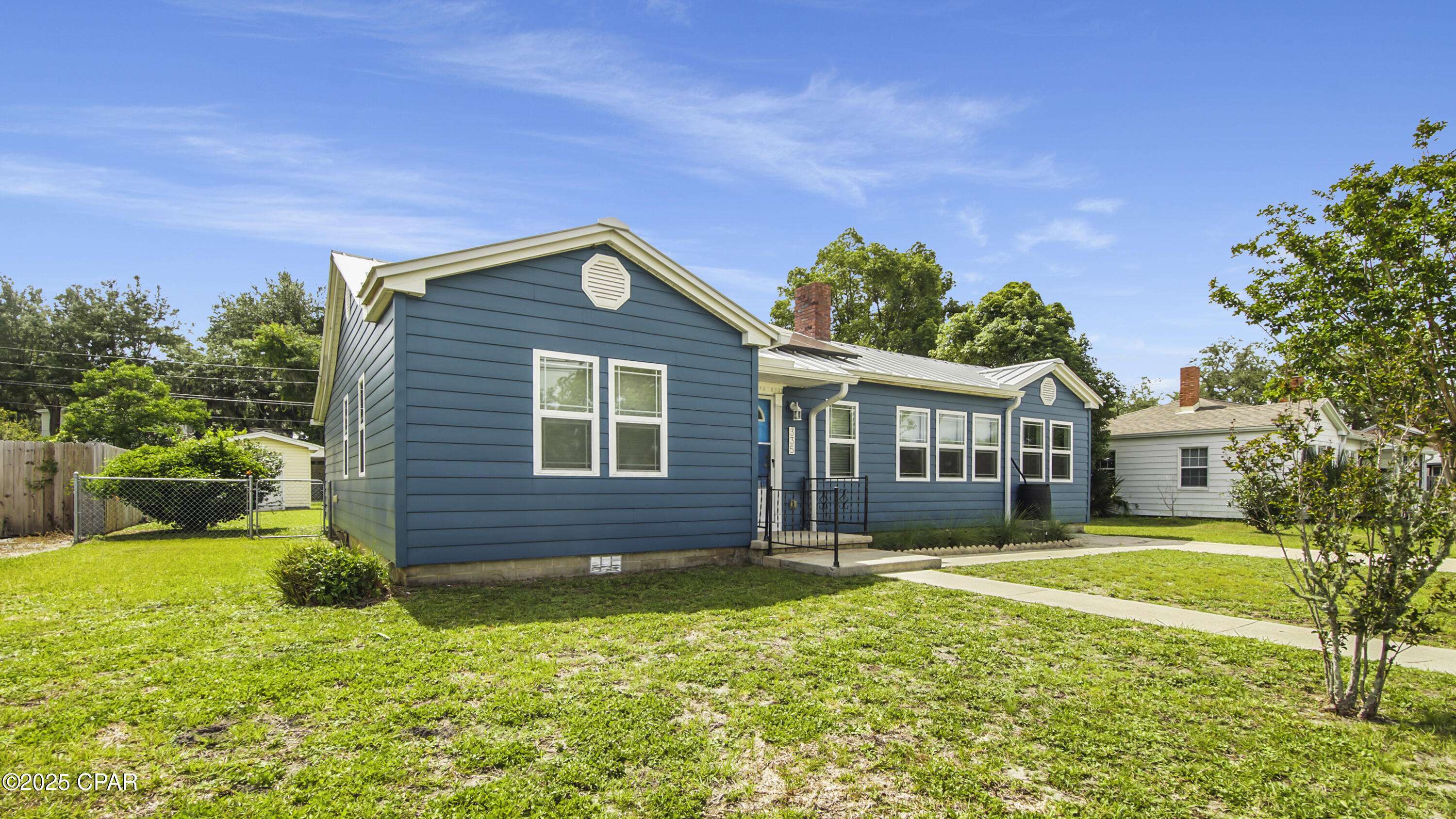 Panama City, FL 32401,335 N Macarthur AVE