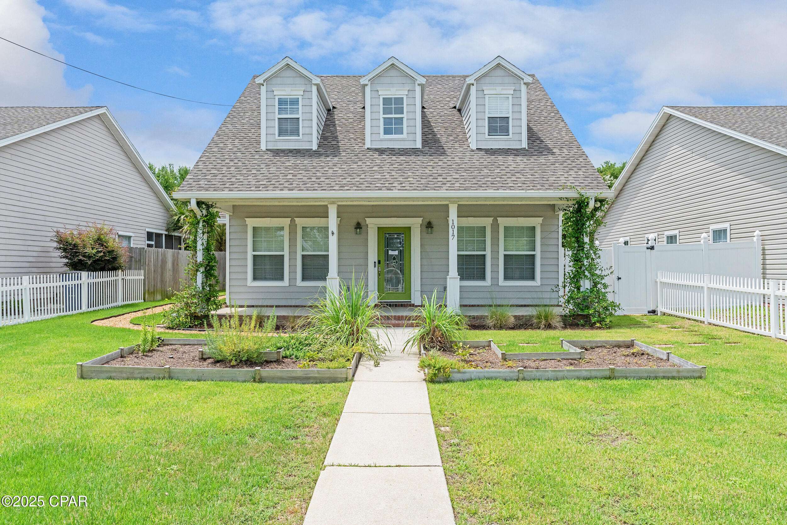 Panama City, FL 32401,1017 W 11th ST