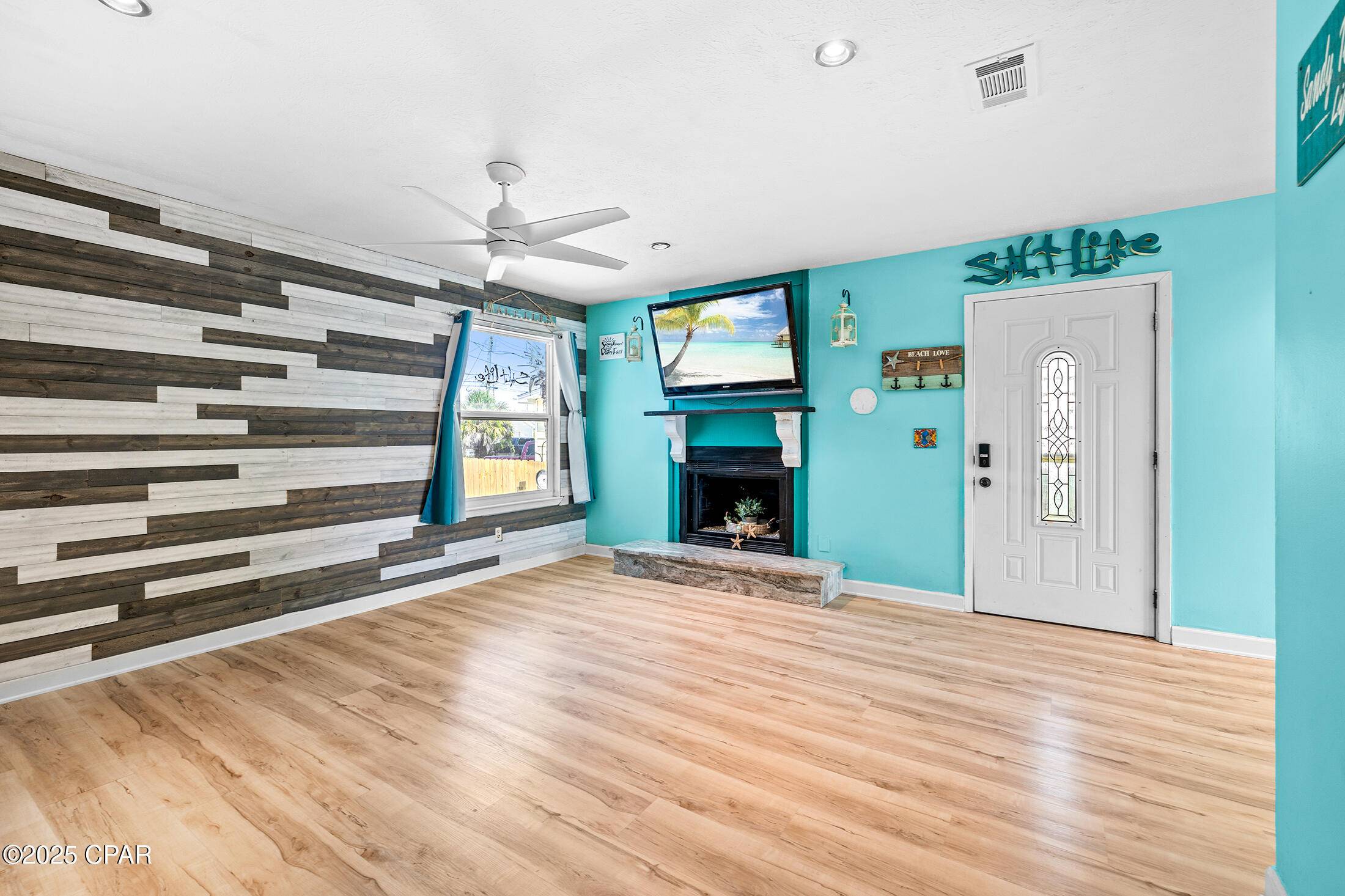 Panama City Beach, FL 32408,5516 Beach DR #A