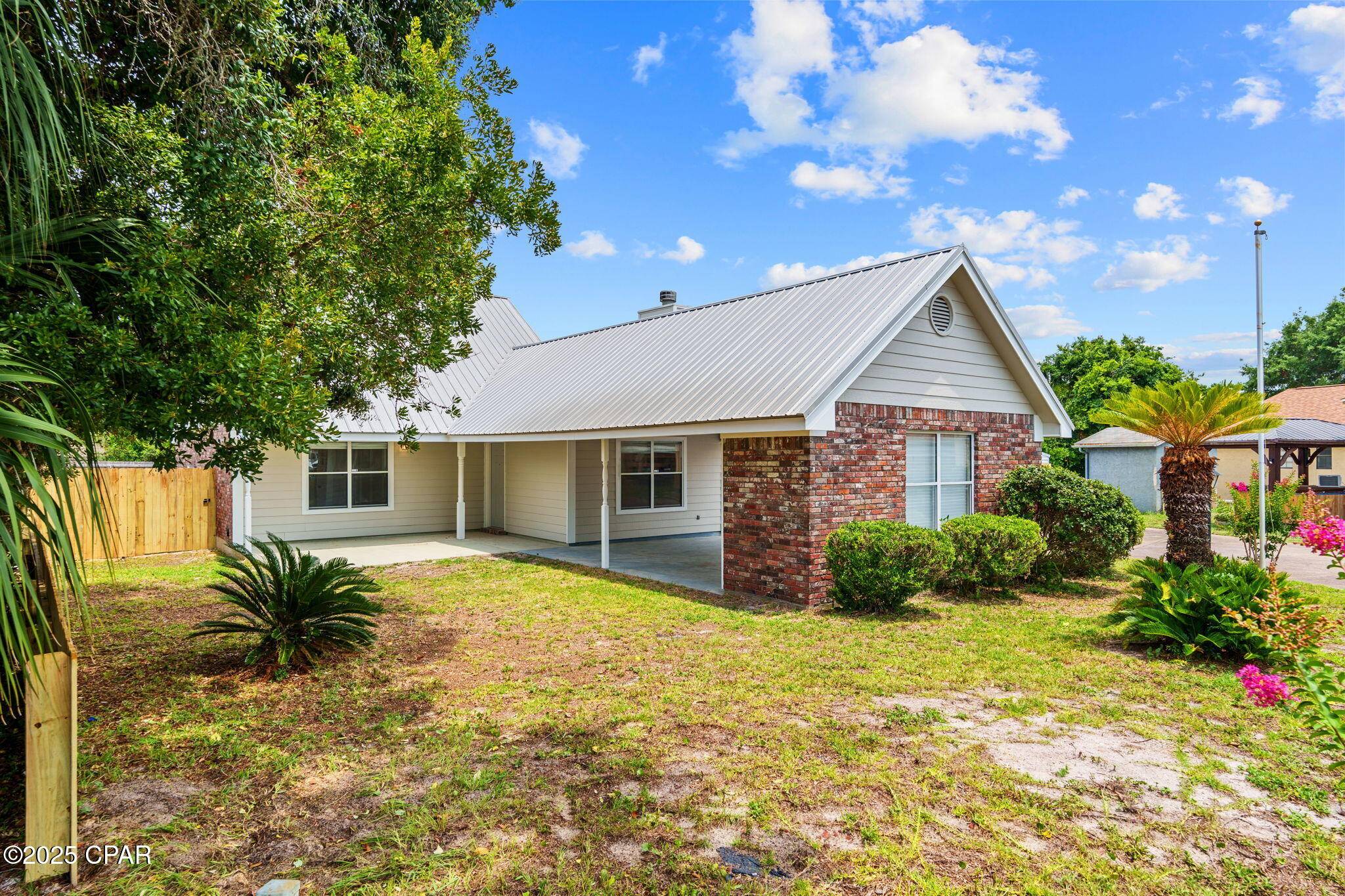 Panama City Beach, FL 32413,502 Sunshine CT