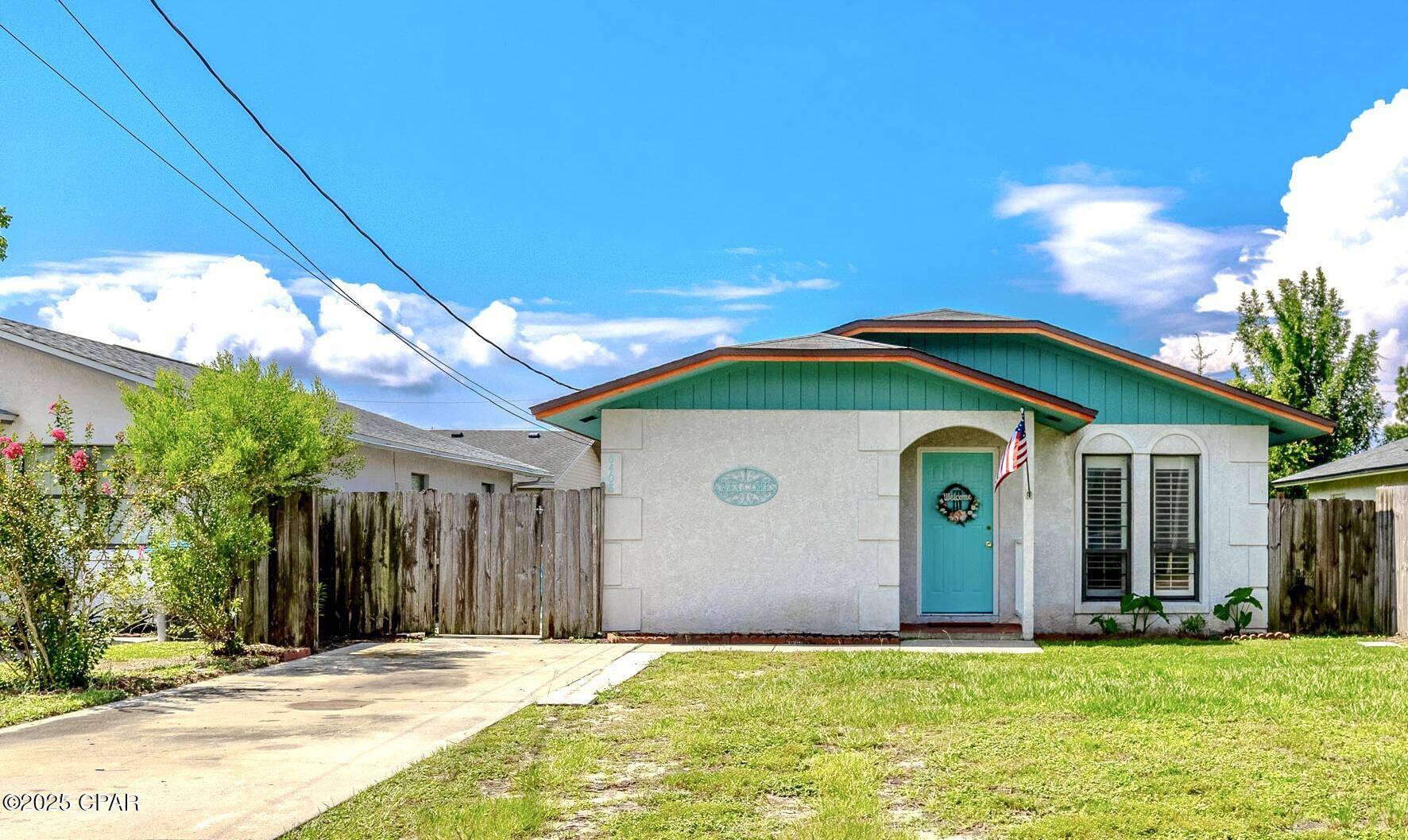 Panama City, FL 32404,6408 Lenawee ST