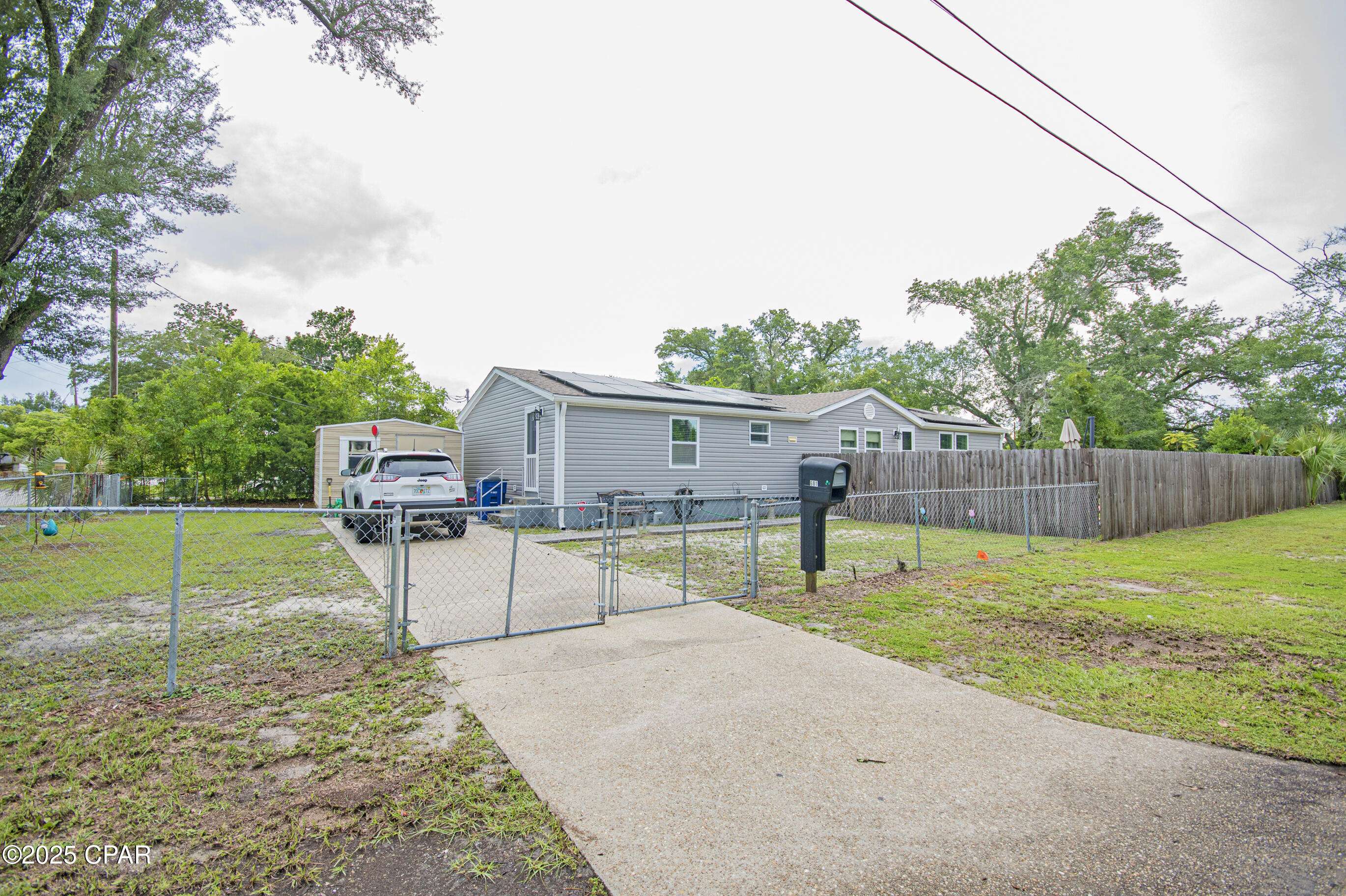 Panama City, FL 32401,601 College AVE