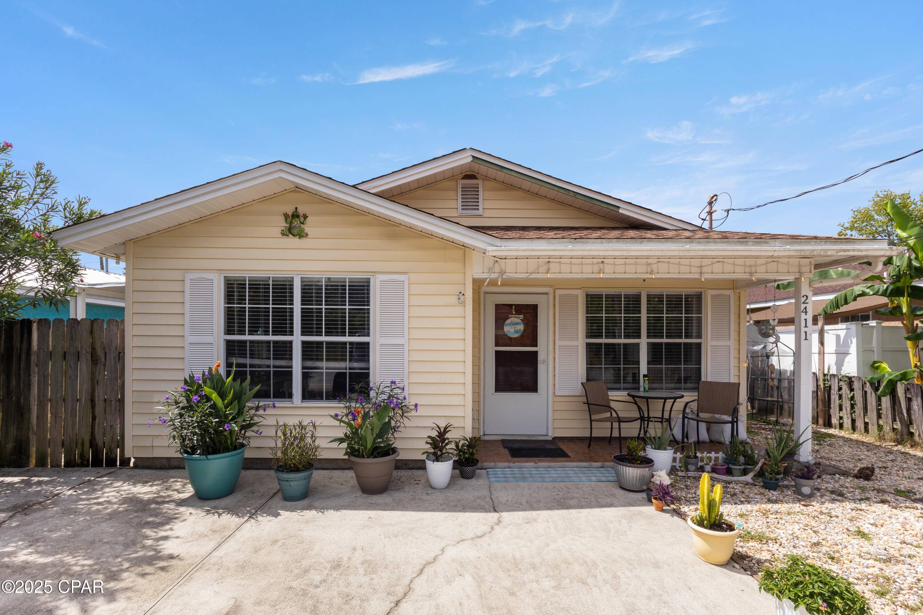 Panama City, FL 32401,2411 W 11th ST