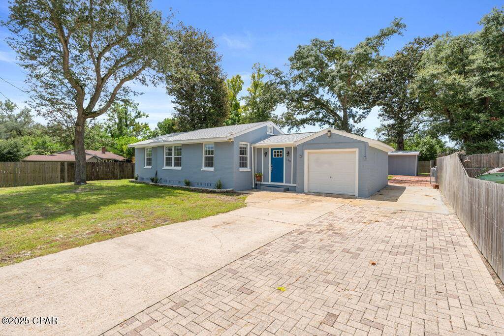 Panama City, FL 32401,105 N Marie DR