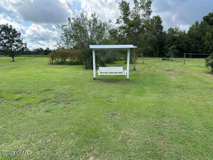 Blountstown, FL 32424,18965 S Matthew Wood RD