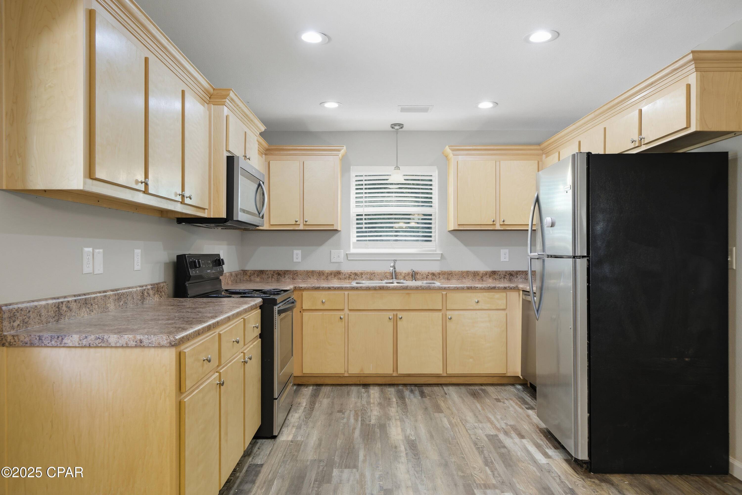 Chipley, FL 32428,1275 Morris AVE