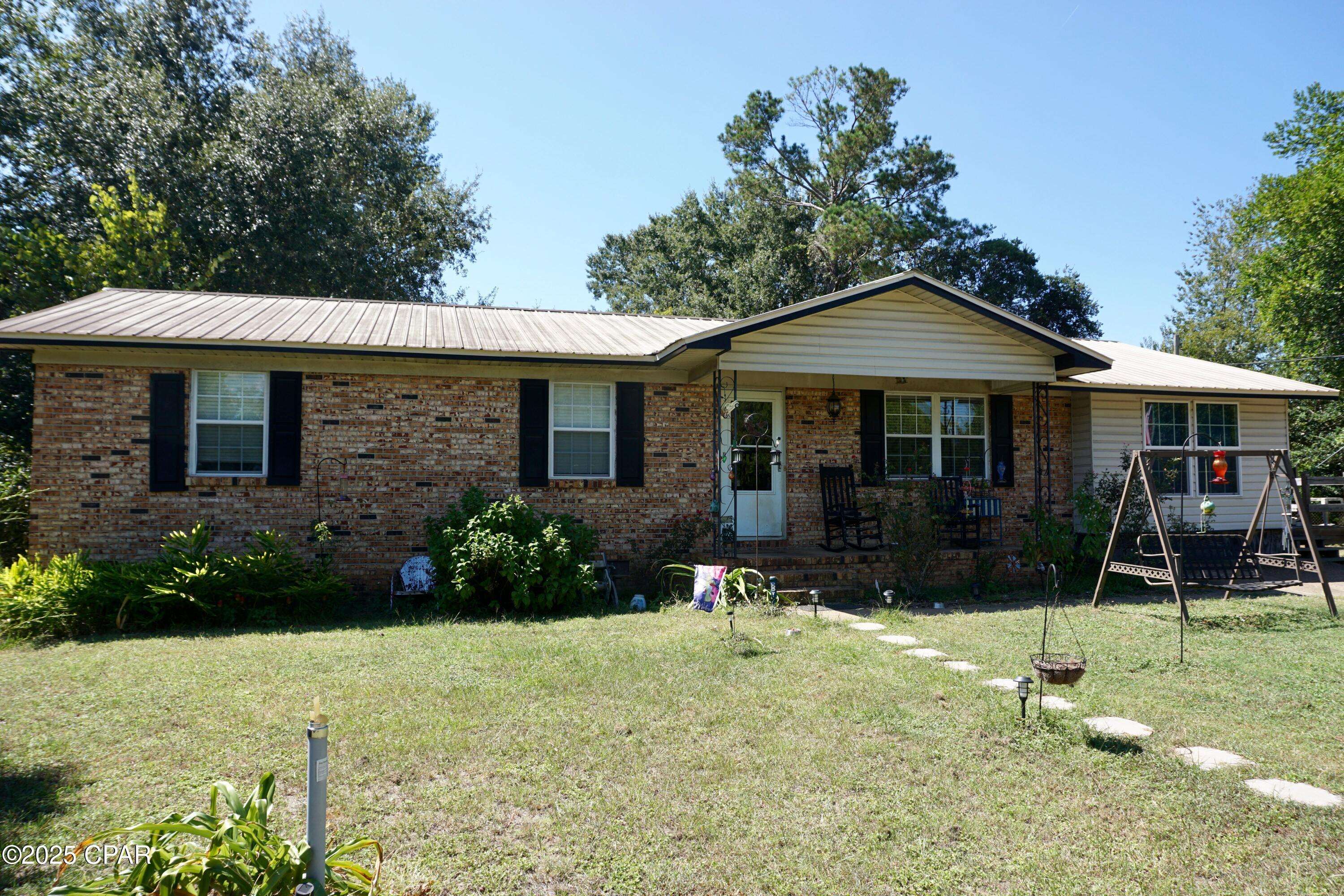 Sneads, FL 32460,2071 Short AVE