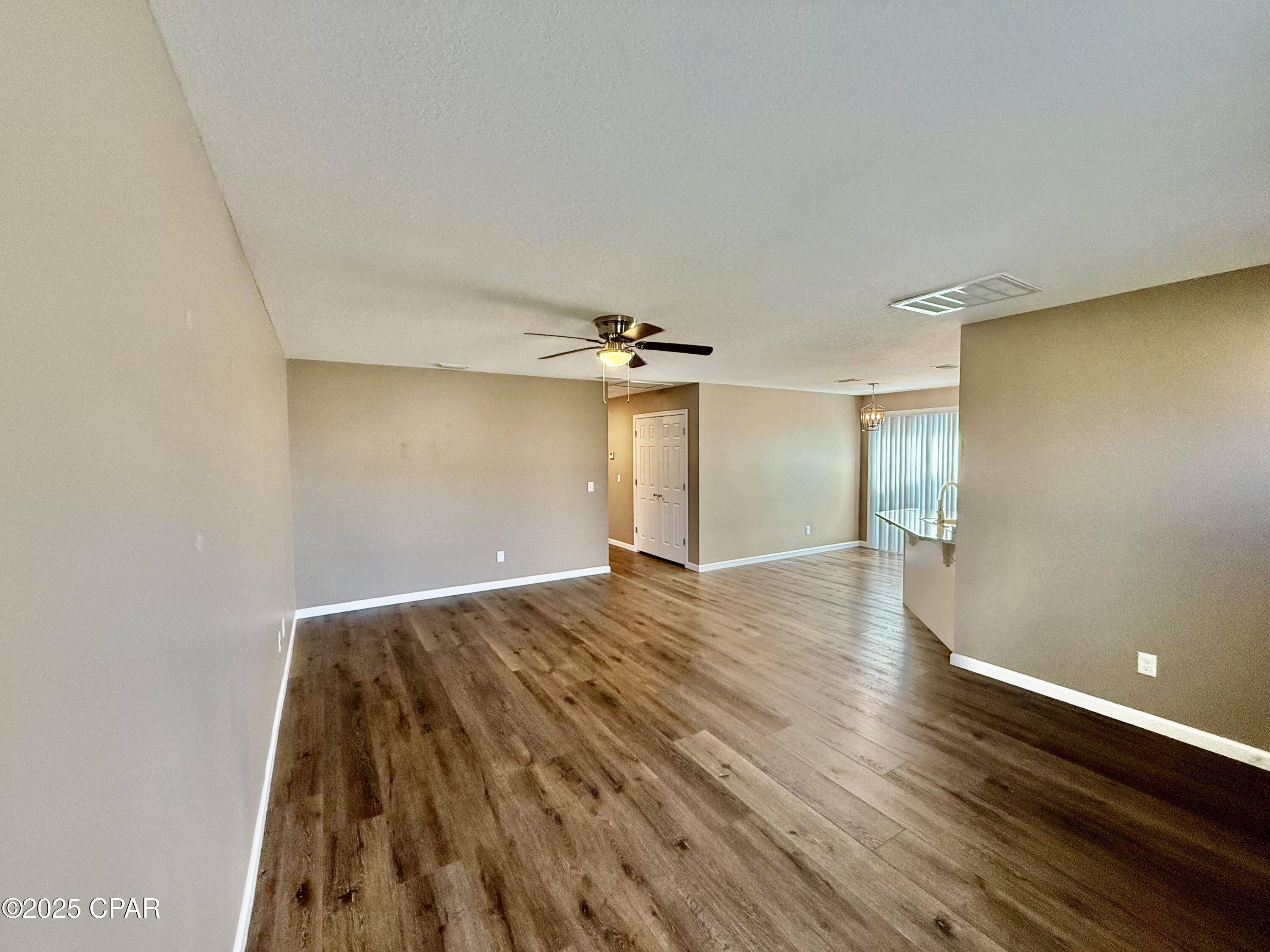 Panama City, FL 32405,112 Marin DR