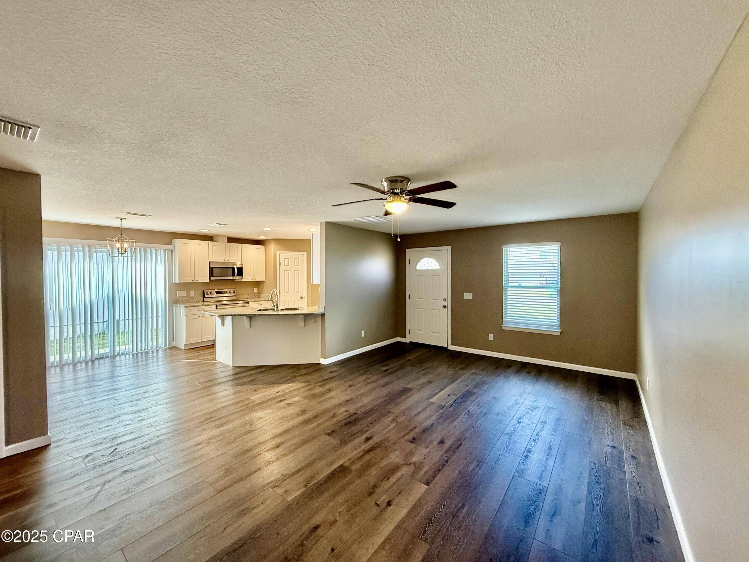 Panama City, FL 32405,112 Marin DR