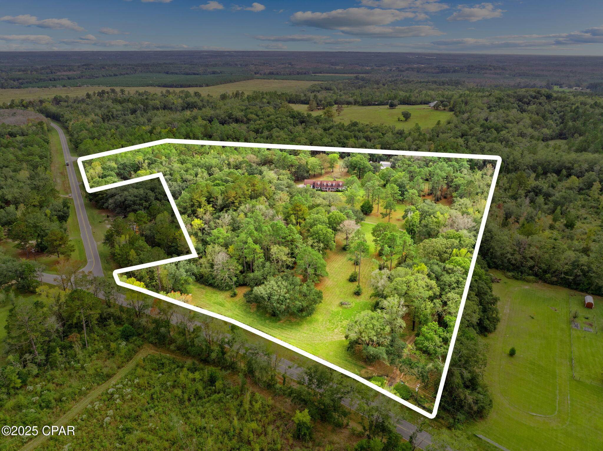 Caryville, FL 32427,5563 Douglas Ferry RD