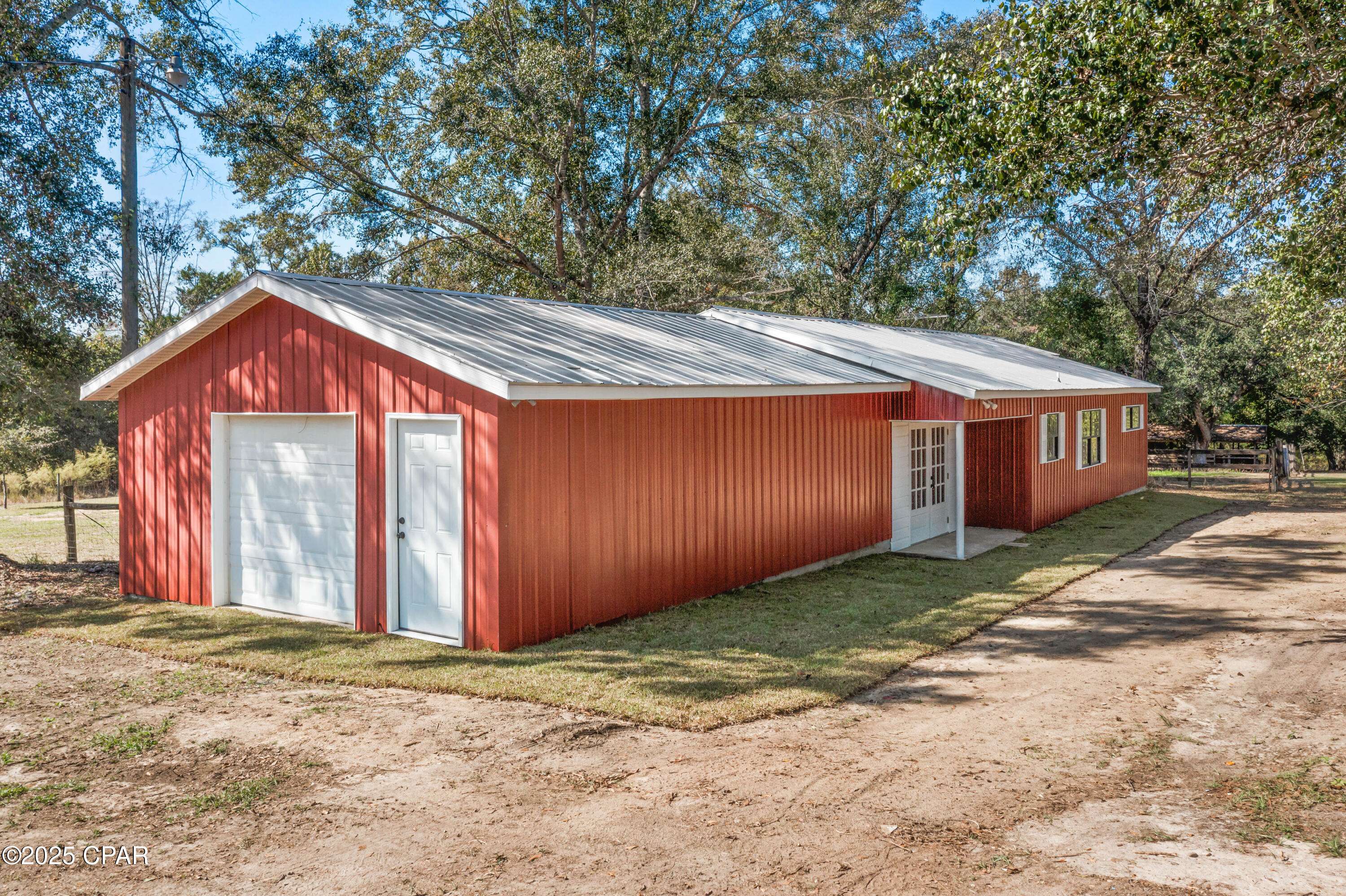 Bonifay, FL 32425,1612 Malcolm Taylor RD