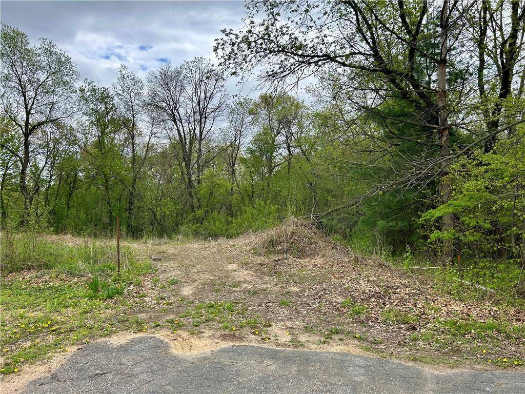 Eau Claire, WI 54703,3004 Rosewood Lane