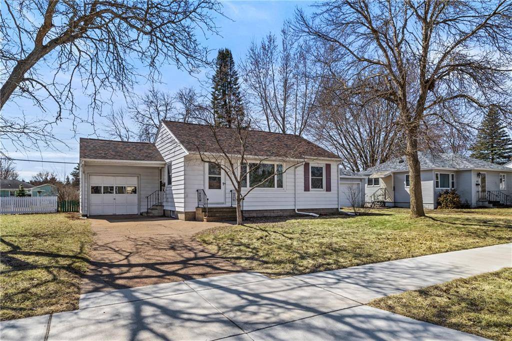 Eau Claire, WI 54701,127 E Grant Avenue