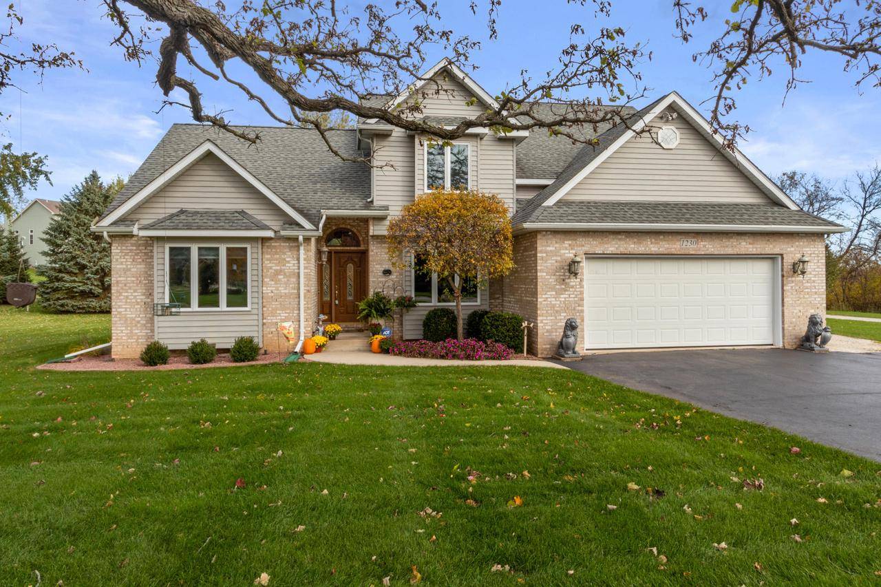 Twin Lakes, WI 53181-9113,1230 Point O Woods DRIVE