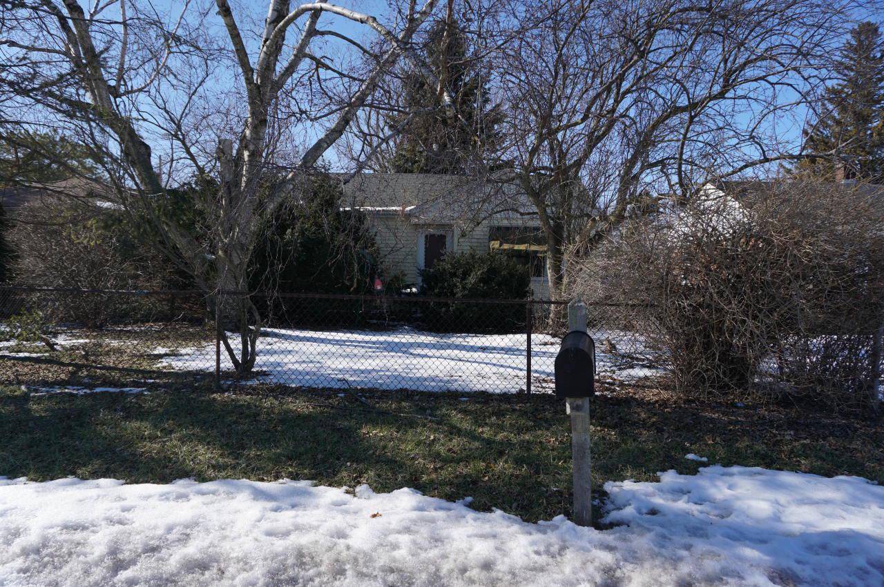 Mount Pleasant, WI 53403-3665,3320 Sheridan ROAD