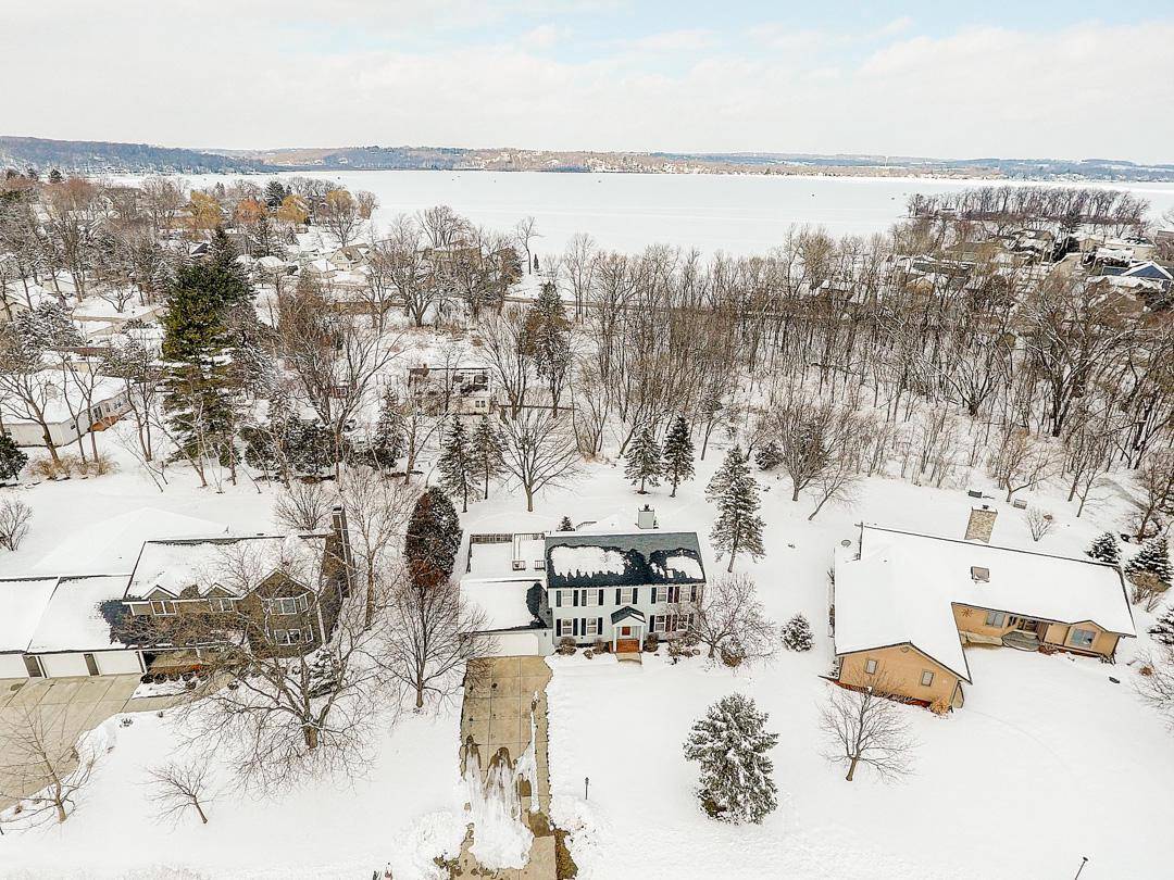 Pewaukee, WI 53072-4378,W276N2786 Trillium LANE