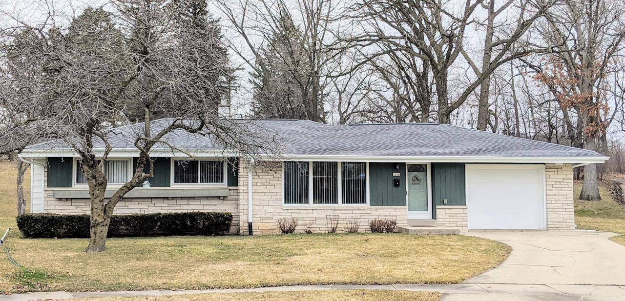 Greendale, WI 53129,5658 Oriole COURT