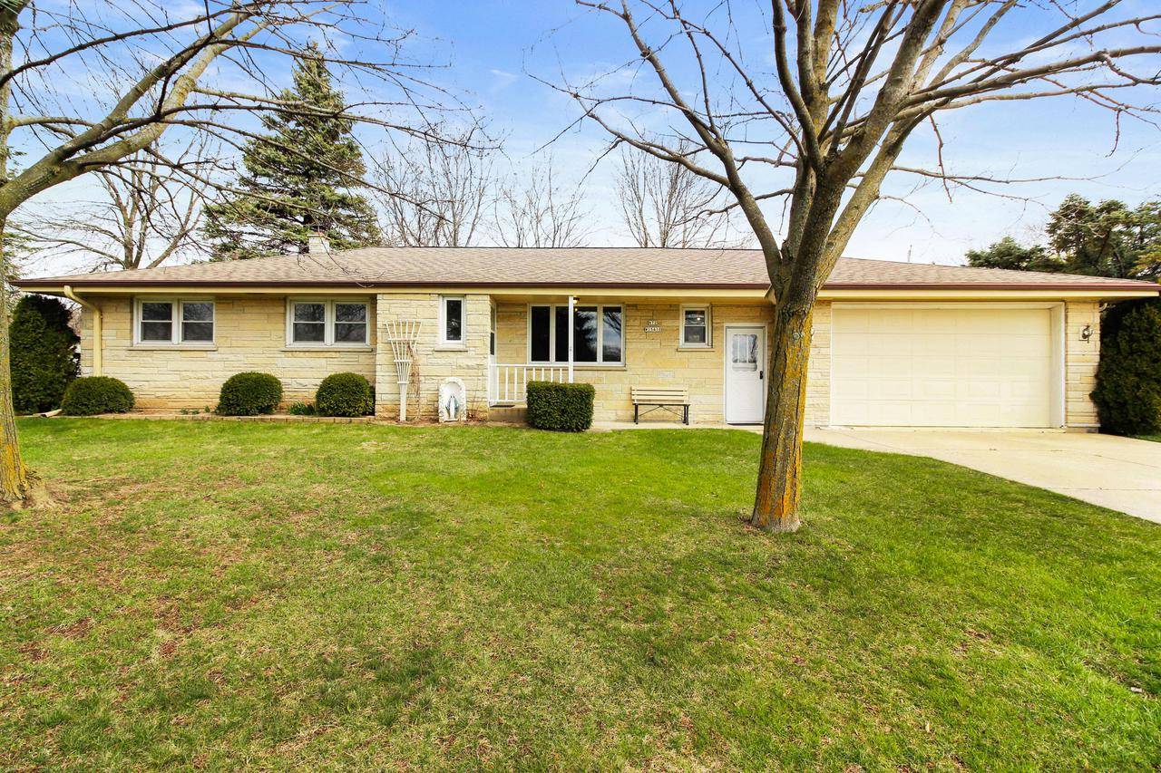 Menomonee Falls, WI 53051-4540,N72W15410 Good Hope ROAD