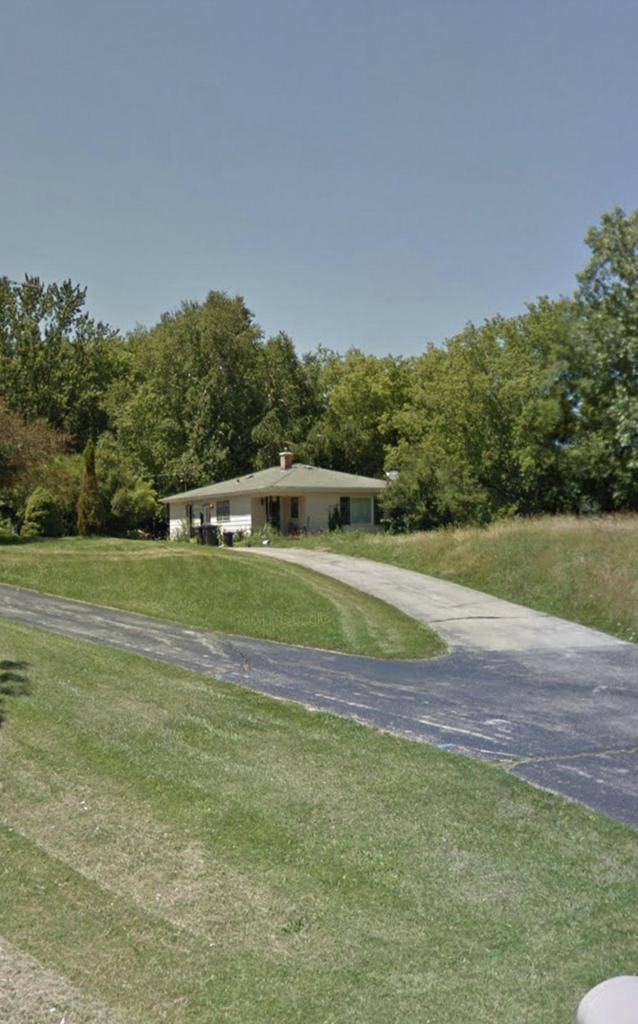 Mount Pleasant, WI 53405-1516,2632 N Green Bay Rd