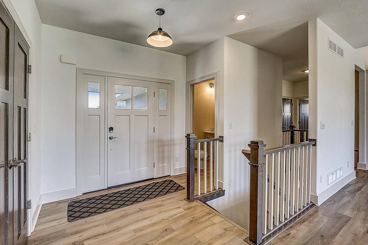 Menomonee Falls, WI 53051,N67W13270 West View CIRCLE