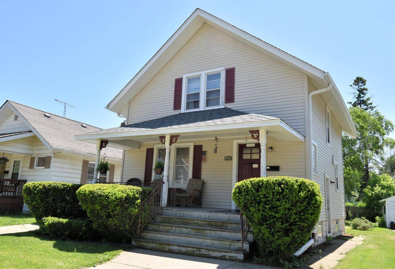 Kenosha, WI 53143,1419 69th STREET