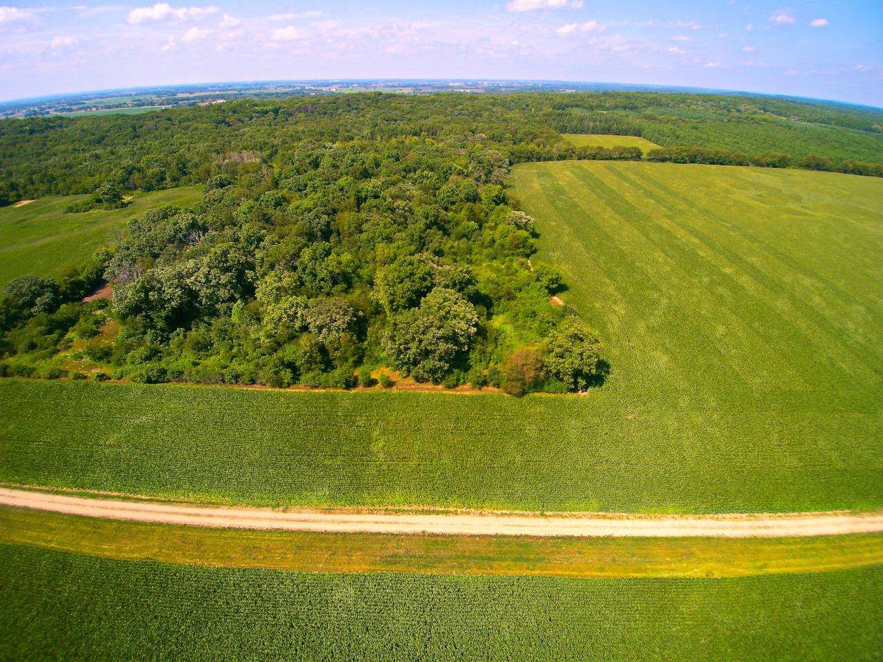 Whitewater, WI 53190,Lt2 KETTLE MORAINE DRIVE